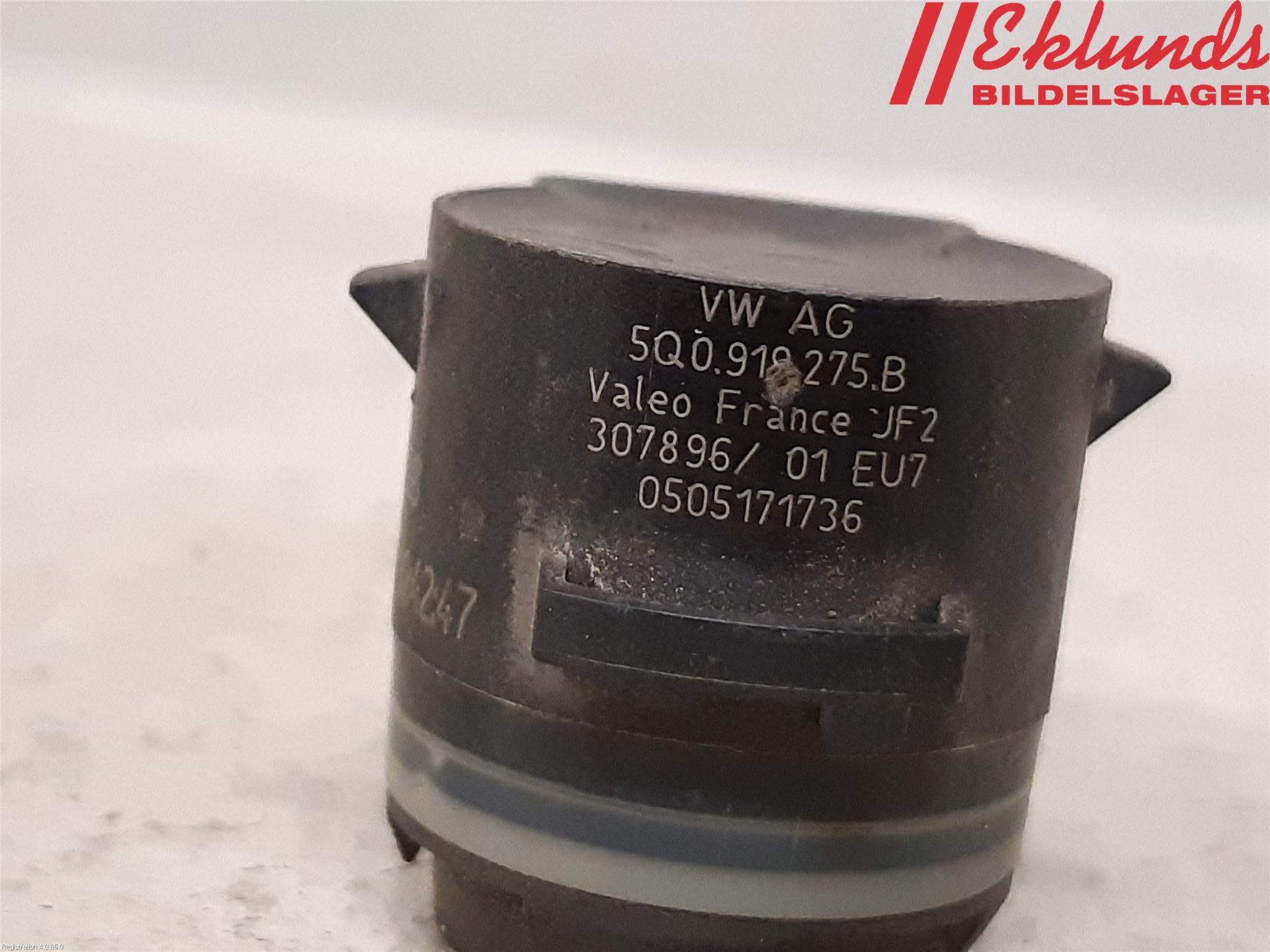 Skoda OCTAVIA (5E) 13-20 Parkeringshjälp Frontsensor