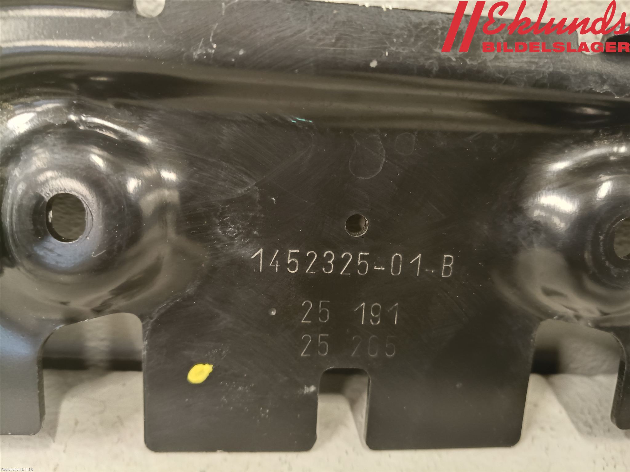 Tesla MODEL Y 21- Batterilåda-Fäste-Hållare