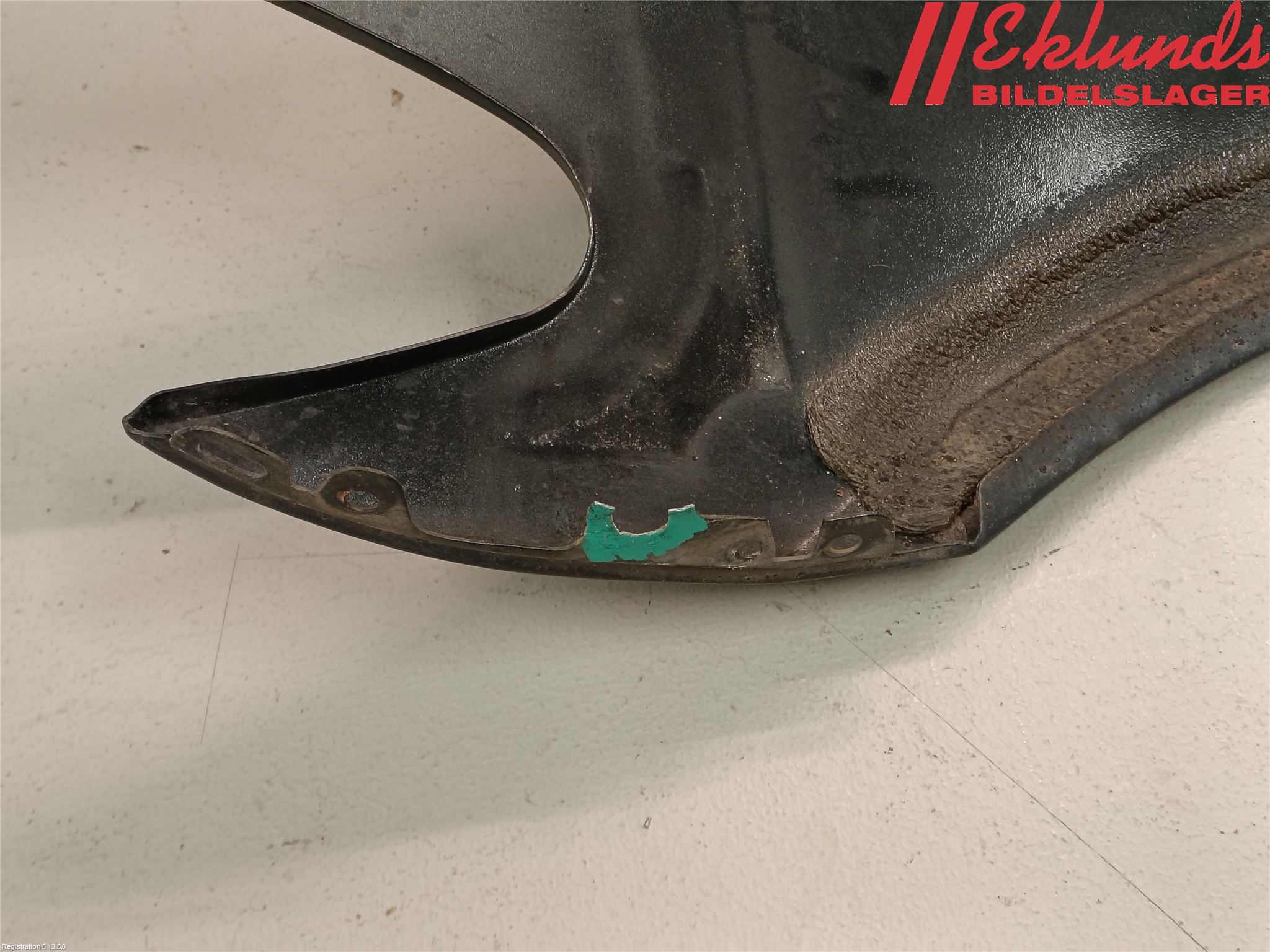 BMW 5 F10/F11/F18 09-17 Skärm Fram Höger