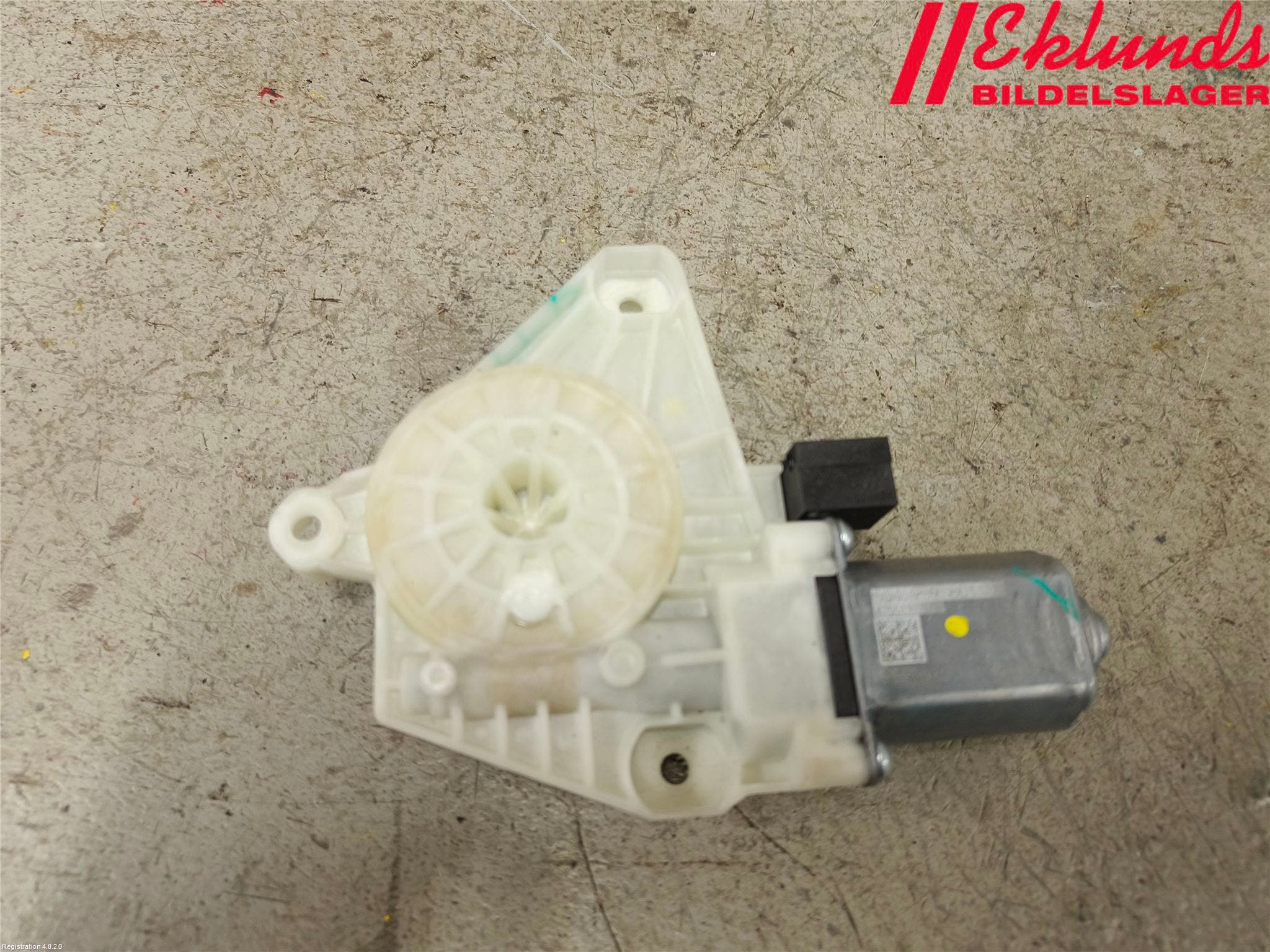 Volkswagen VW PASSAT 15-19 Fönsterhissmotor