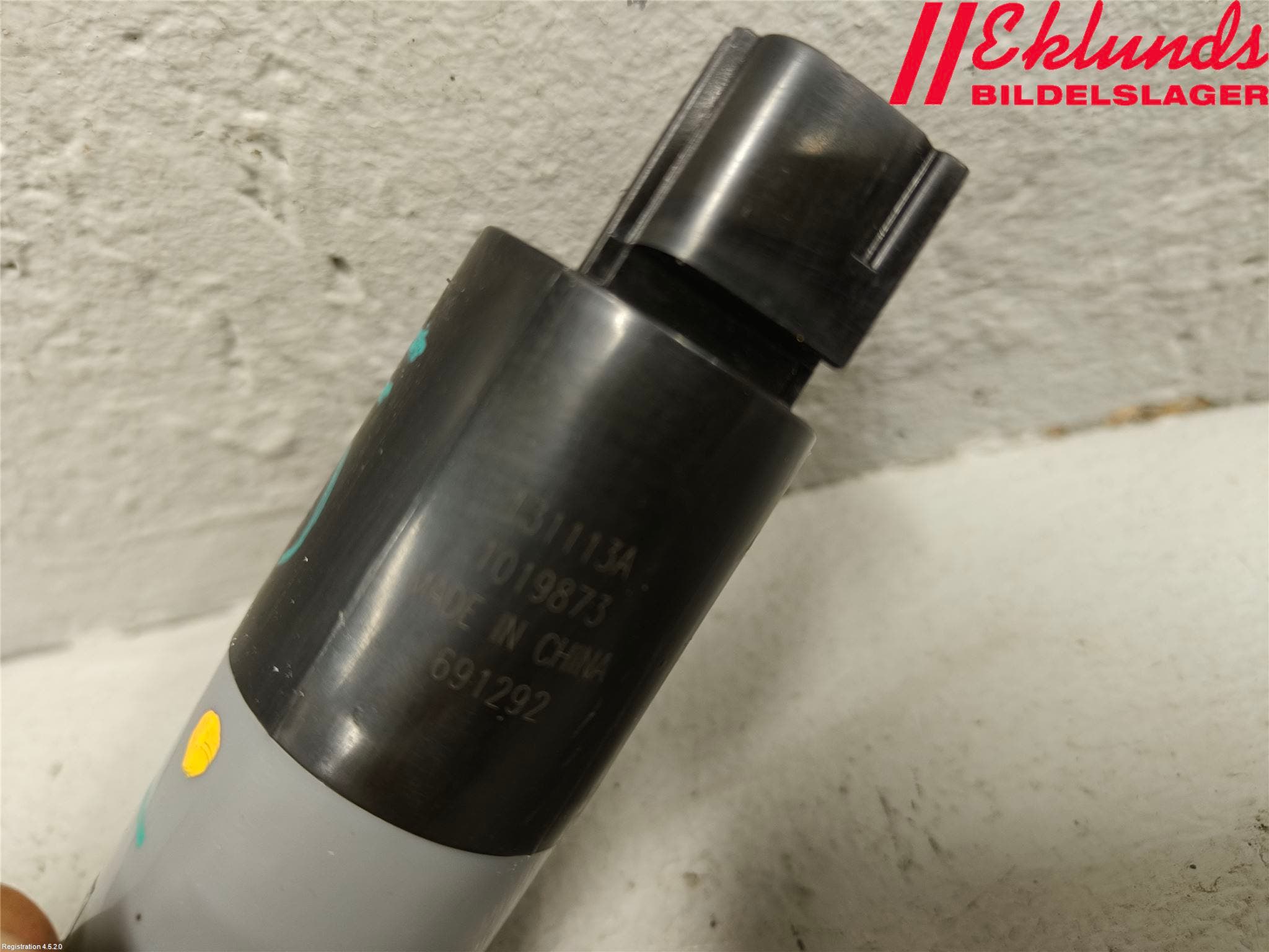 Volvo V40 12-19 Spolarpump Högtryck