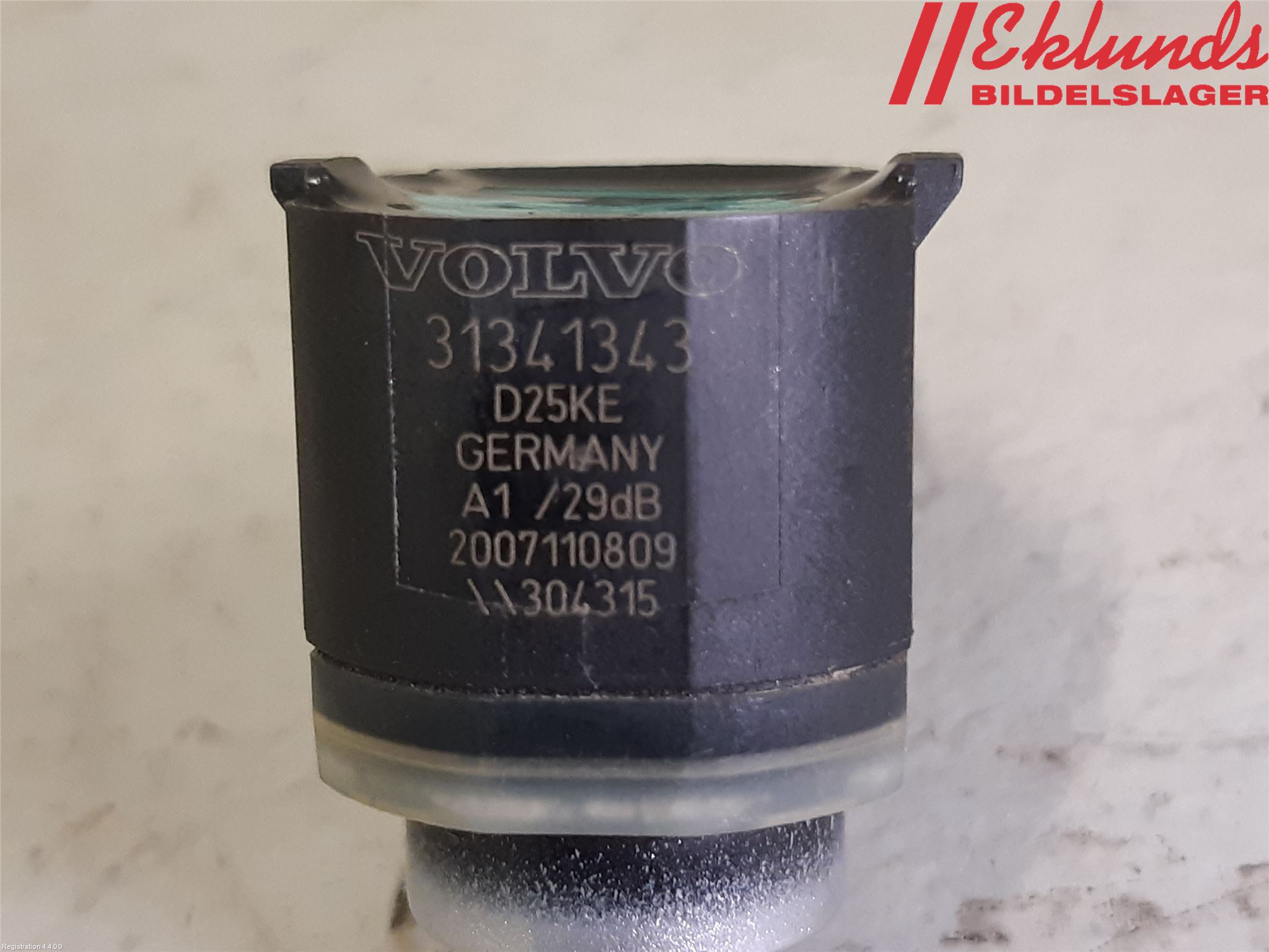 Volvo XC70 08-13 Parkeringshjälp Backsensor