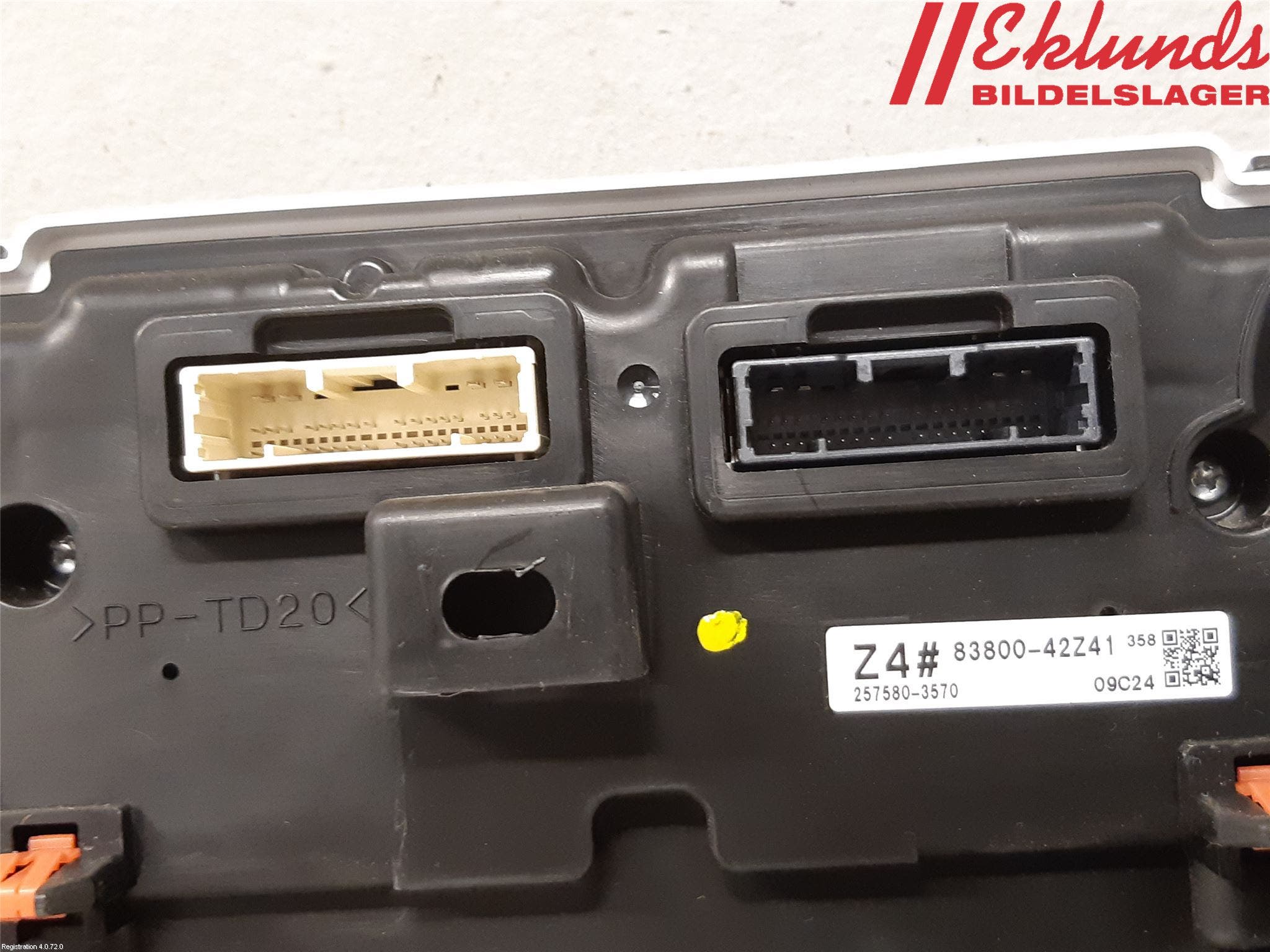 Toyota RAV4 19- Instrument Komb