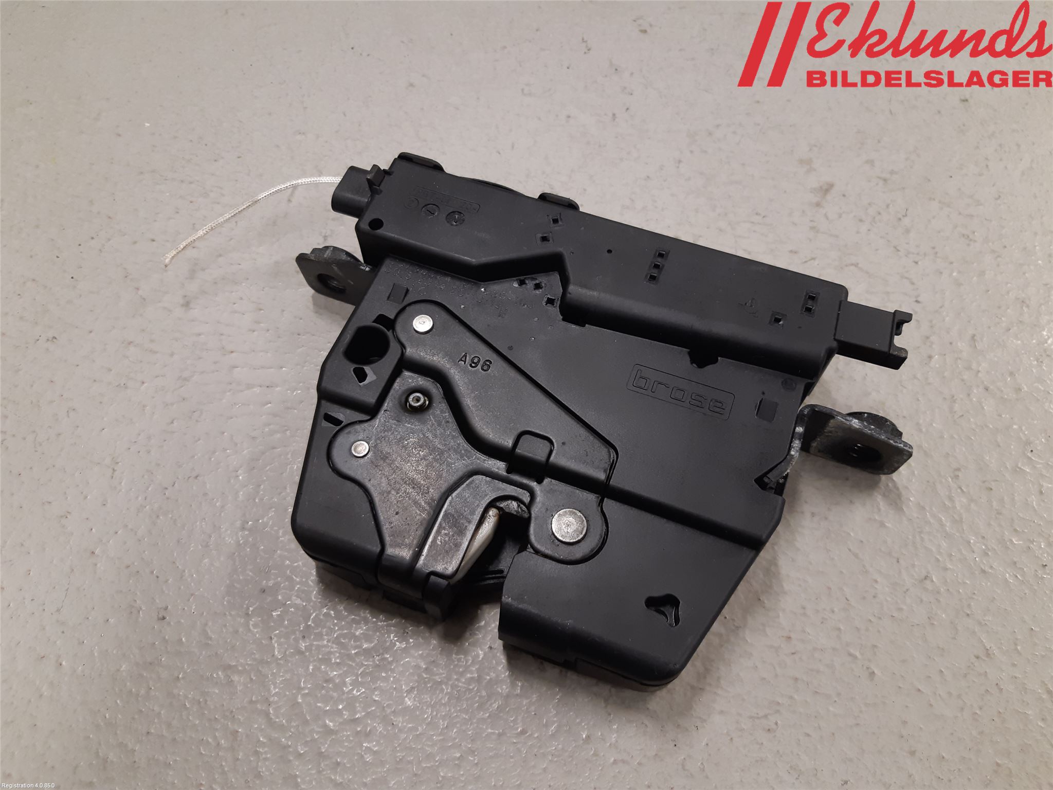 BMW 4 F32/F33/F82/F83 13-20 Låskista Baklucka