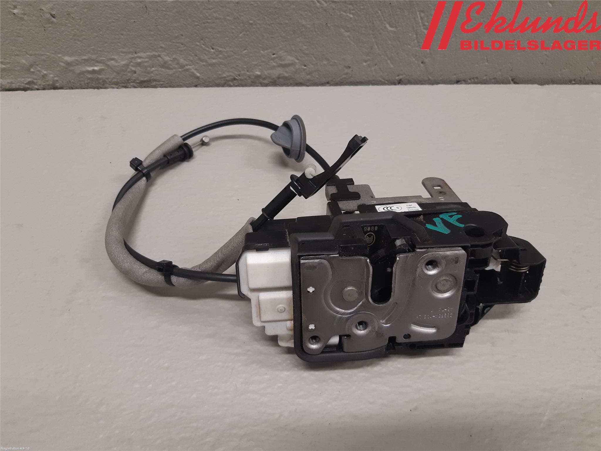 Volvo V40 12-19 Låskista-Dörrlås