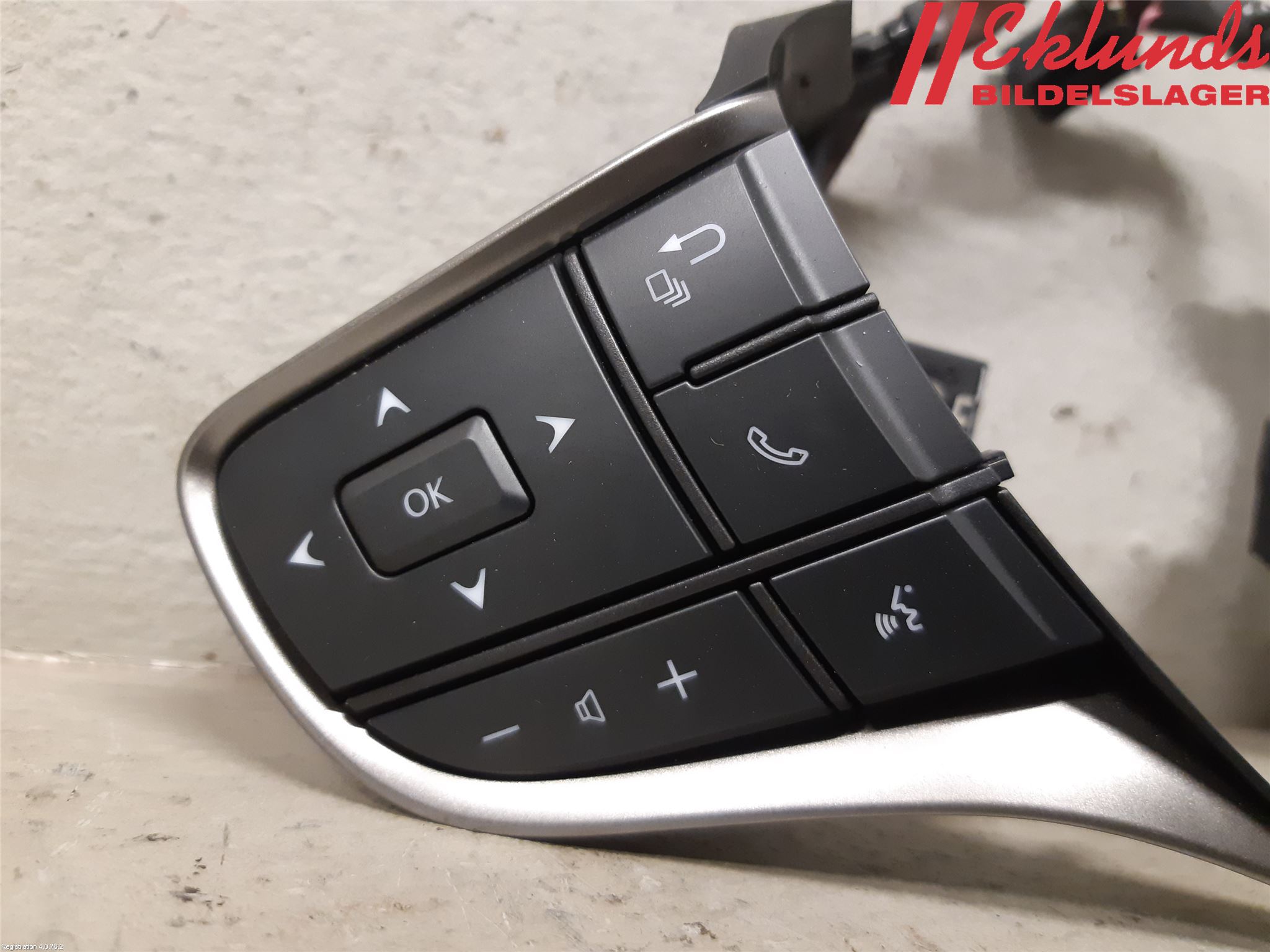 Lexus UX/300e 19- Spak-Rattreglage Radio