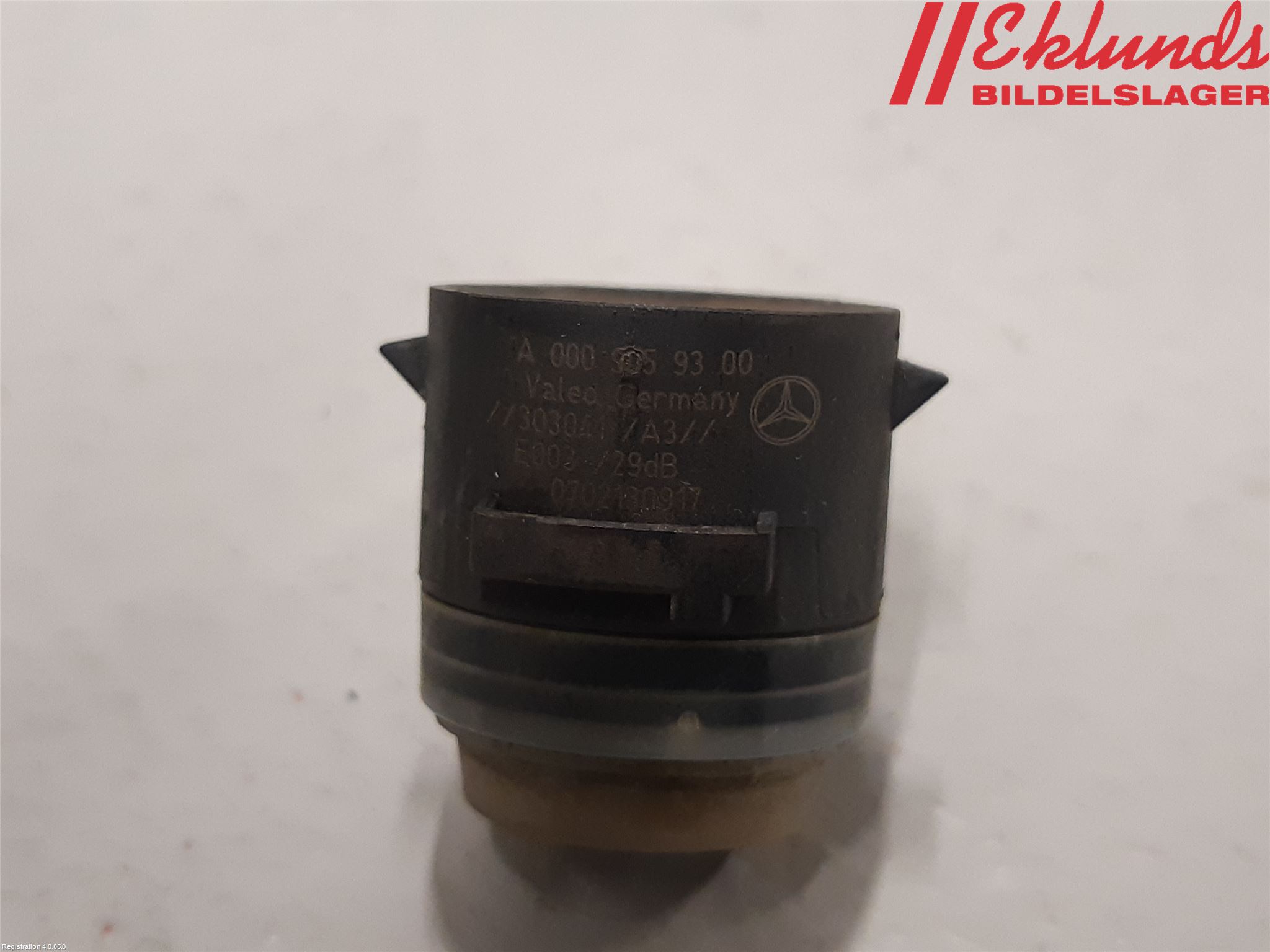 Mercedes-Benz MB E-KLASS (W212) 09-16 Parkeringshjälp Frontsensor