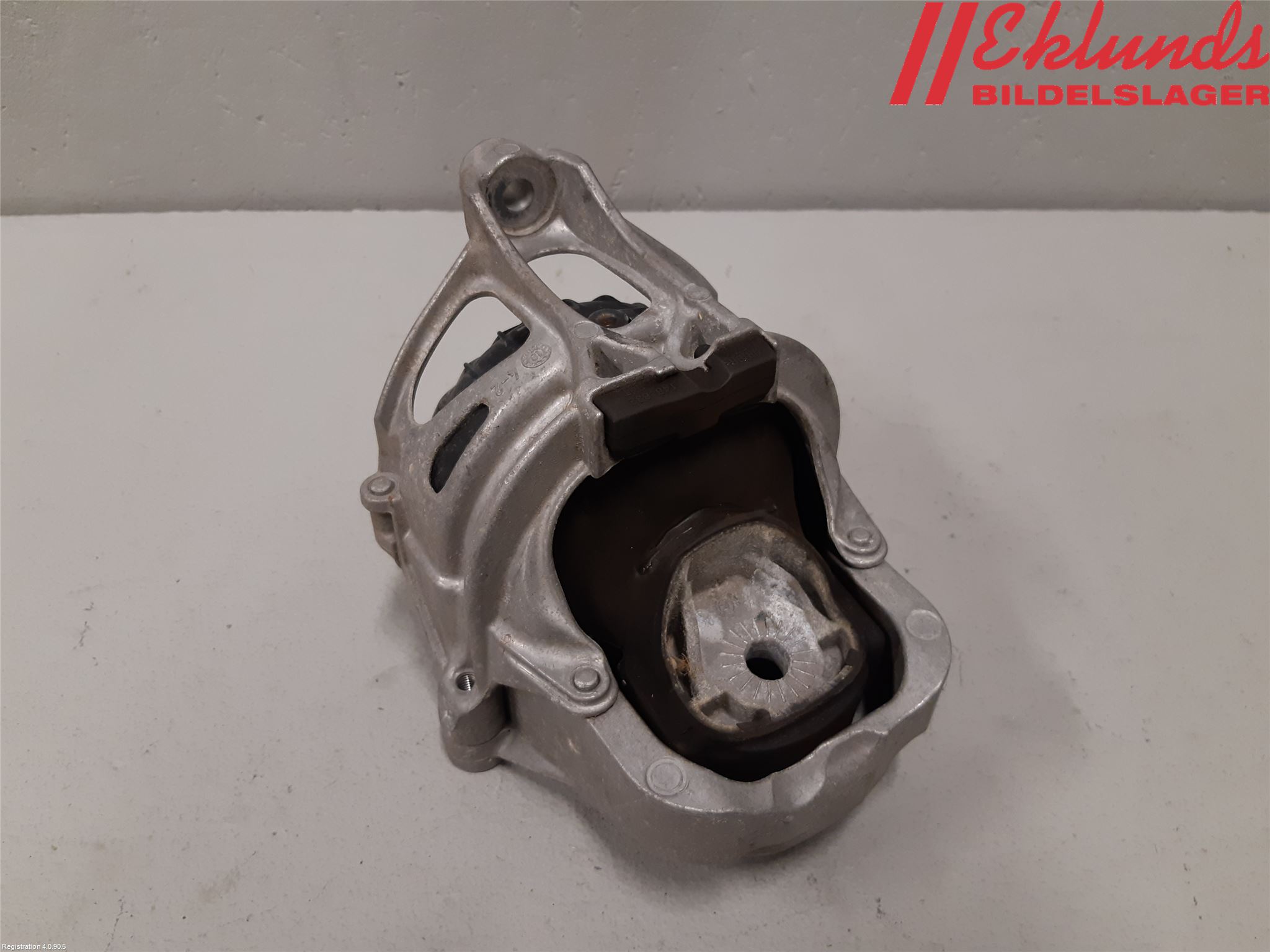 Audi A6 F2/C8 19- Motorkudde