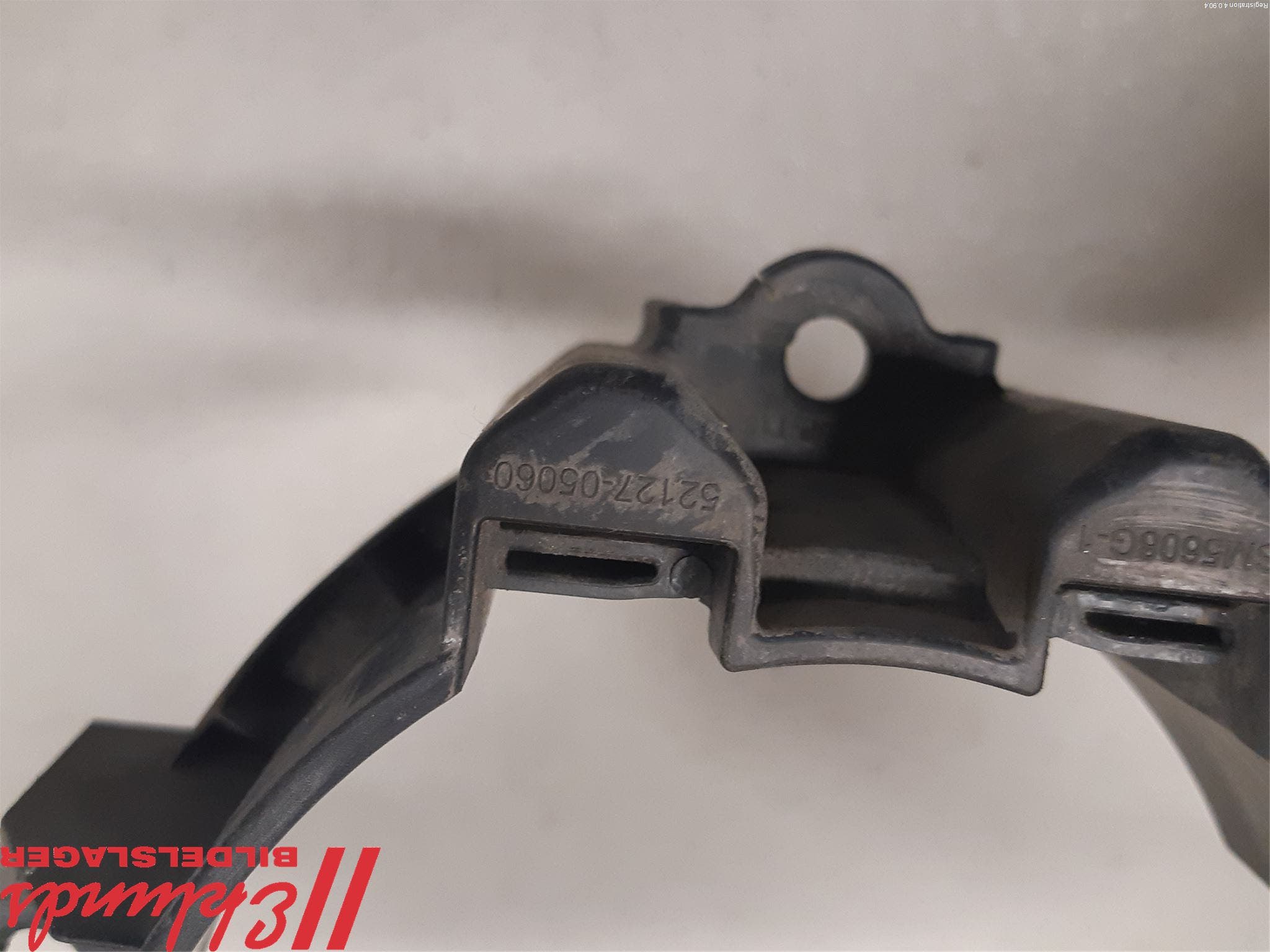 Toyota AVENSIS 09-15 Front Övrigt