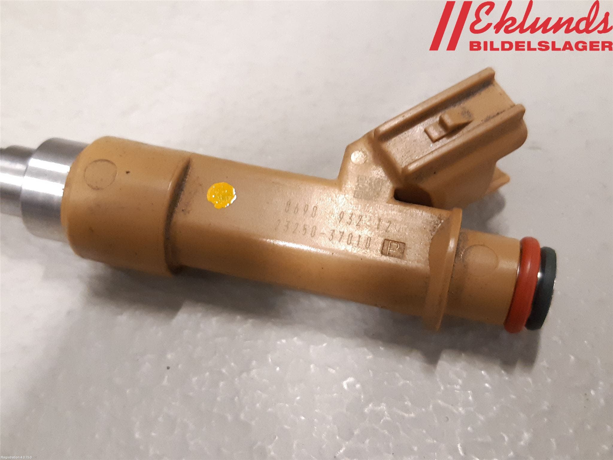 Toyota AVENSIS 09-15 Injspridare