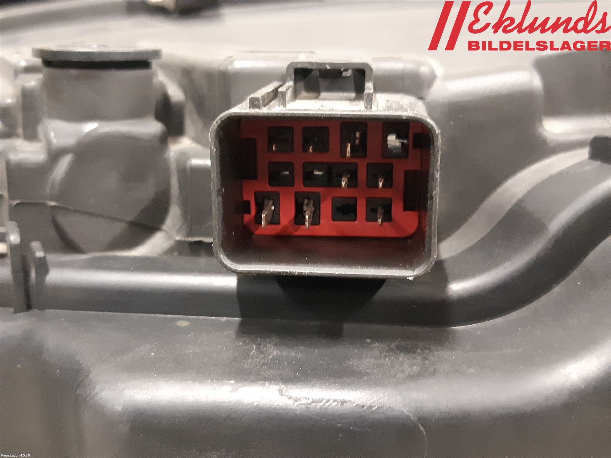 Volvo XC70 08-13 Strålkastare Höger