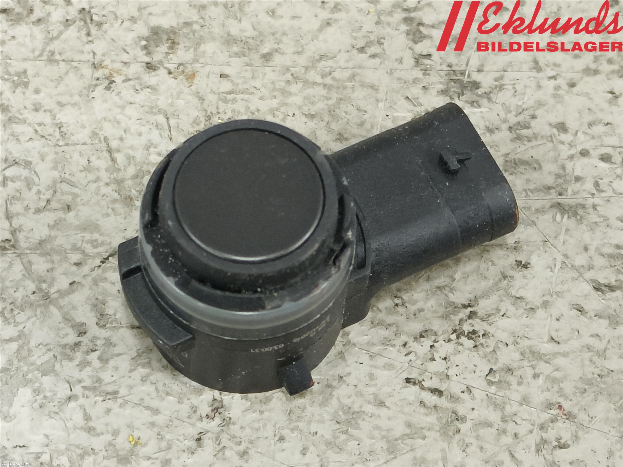 Volvo XC90/RECHARGE 16- Parkeringshjälp Frontsensor