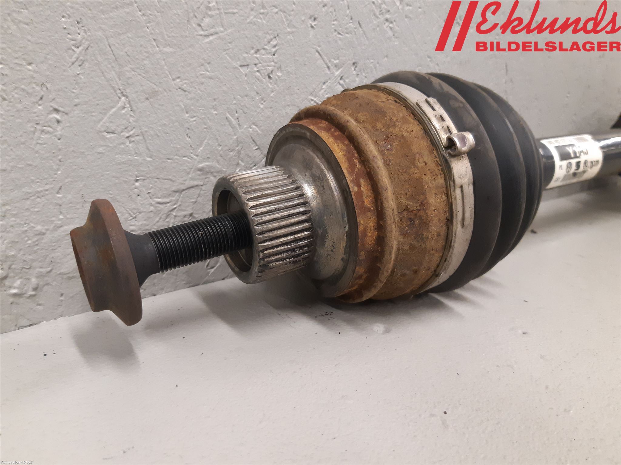 Audi A5 07-16 Drivaxel Fram Höger