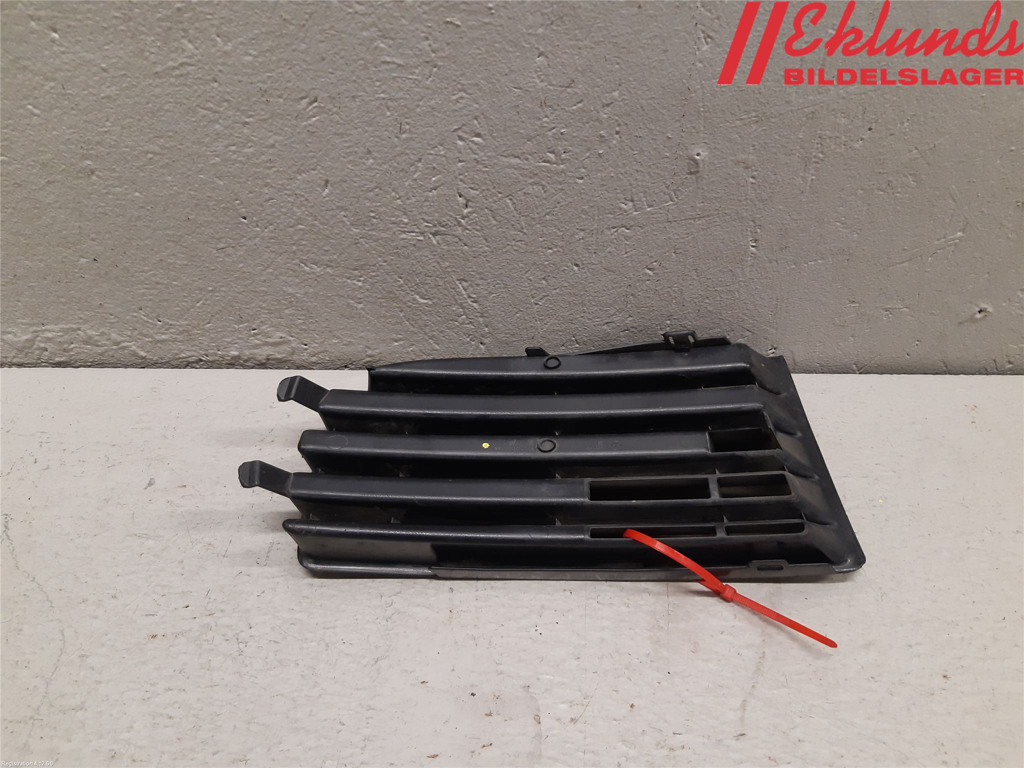 Volkswagen VW GOLF V 04-09 Stöt Utfyllnad-List-Grill