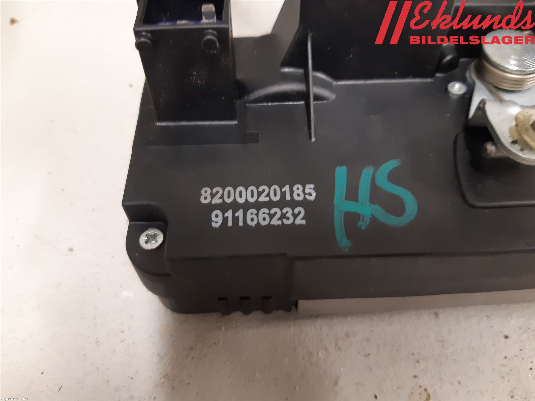 Opel VIVARO 01-14 Låskista-Dörrlås