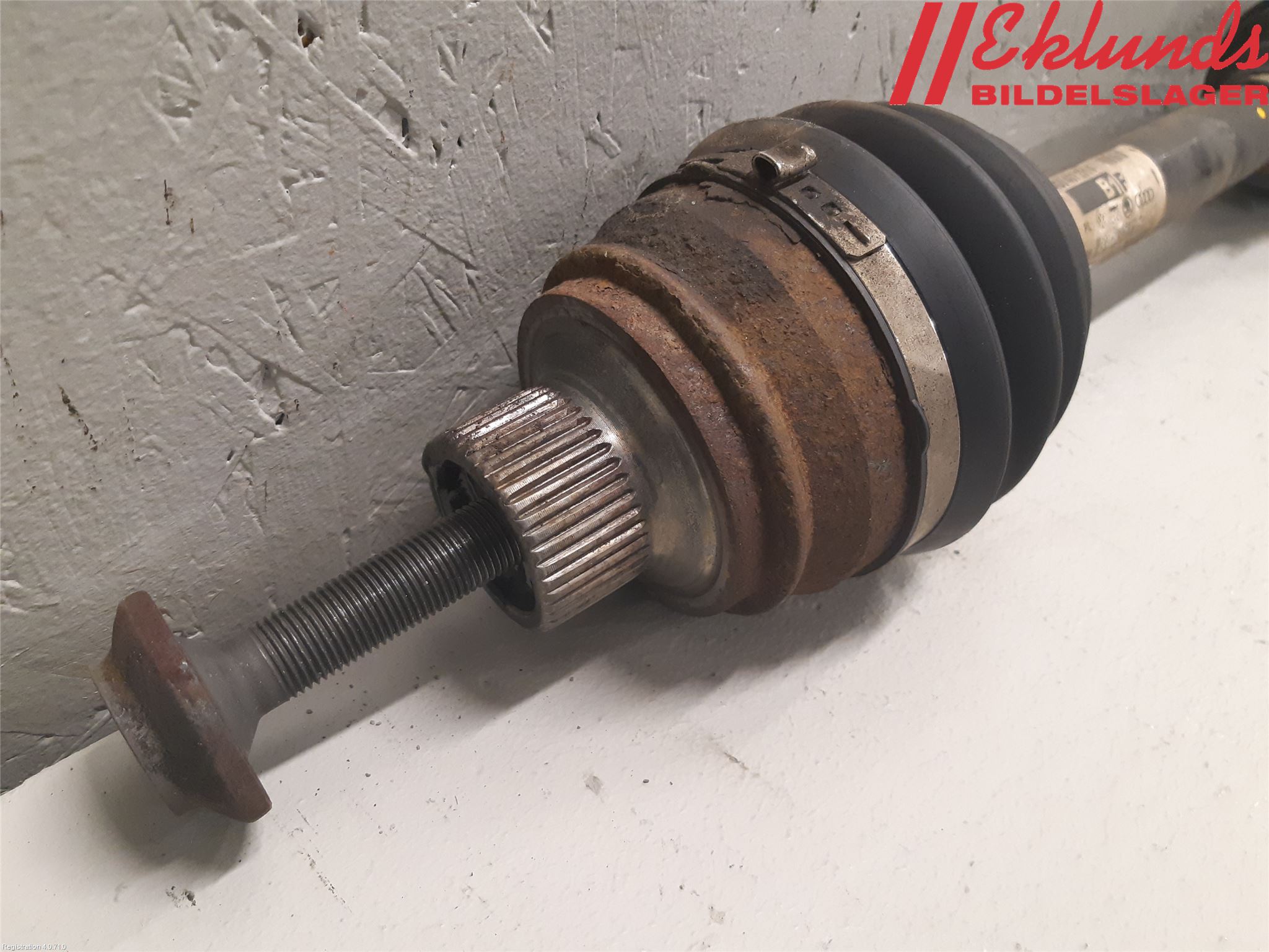 Audi A6 ALLROAD 12-18 Drivaxel Fram Höger