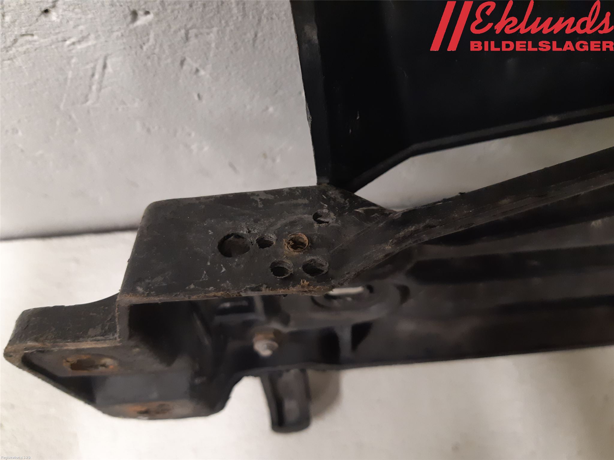 Volvo 940 91-98 Frontplåt