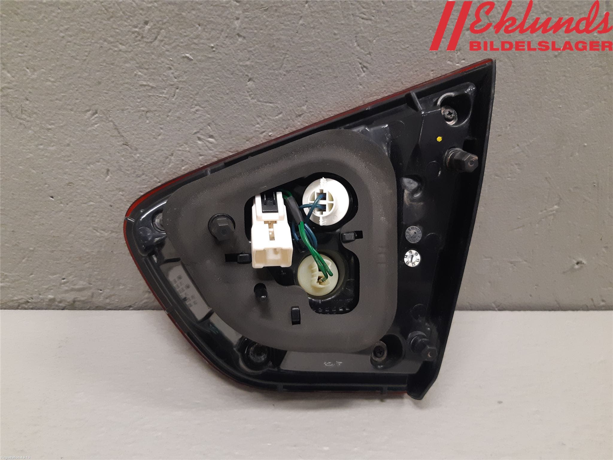 Kia RIO 12-16 Bakljus Lucka Vä