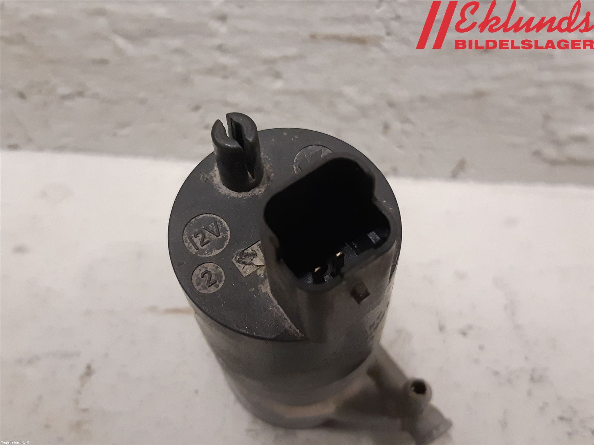 Renault TRAFIC/E-TECH 15- Spolarpump Vindruta