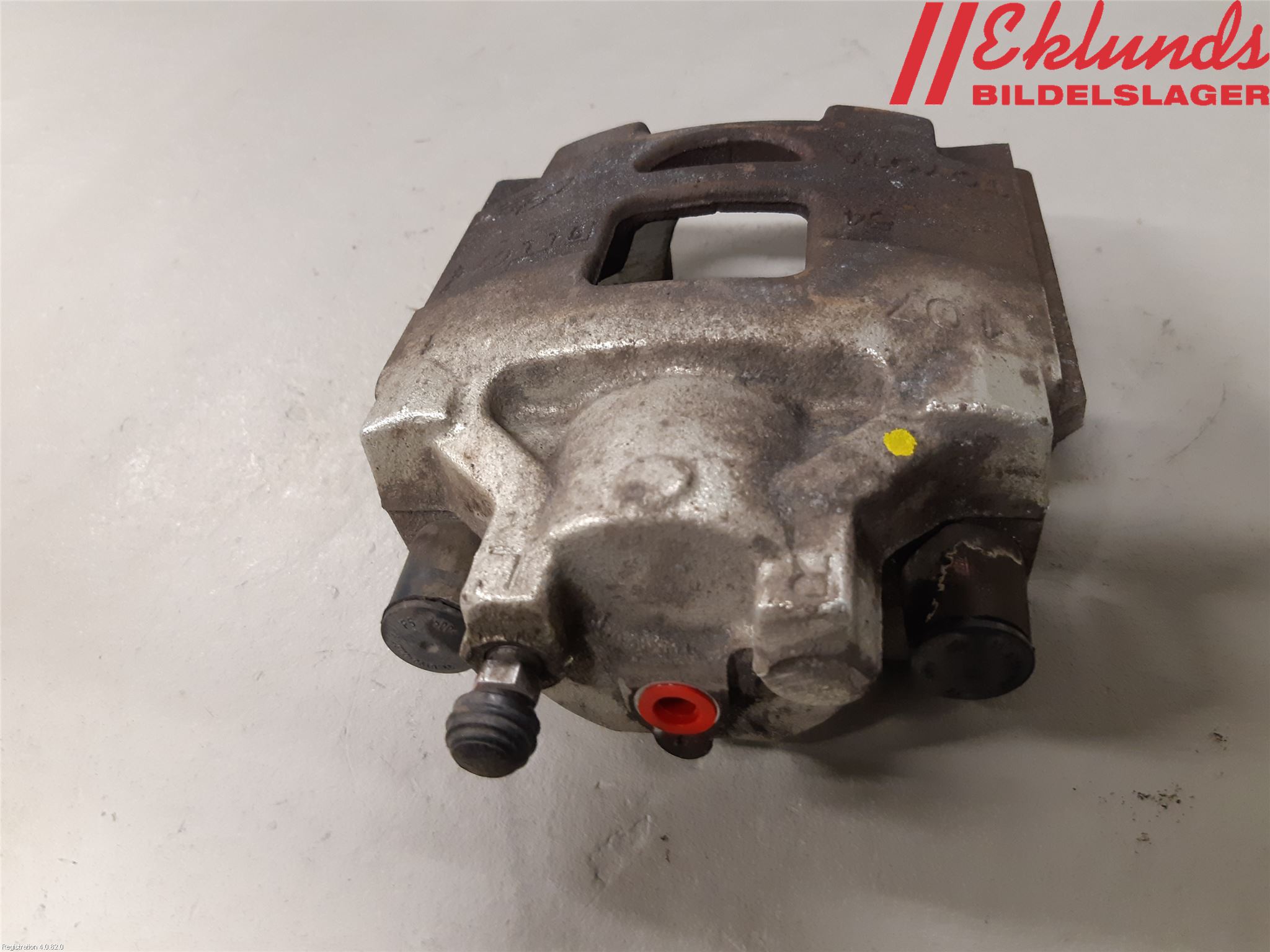 Toyota YARIS XP130 15-20 Bromsok Fram Vänster