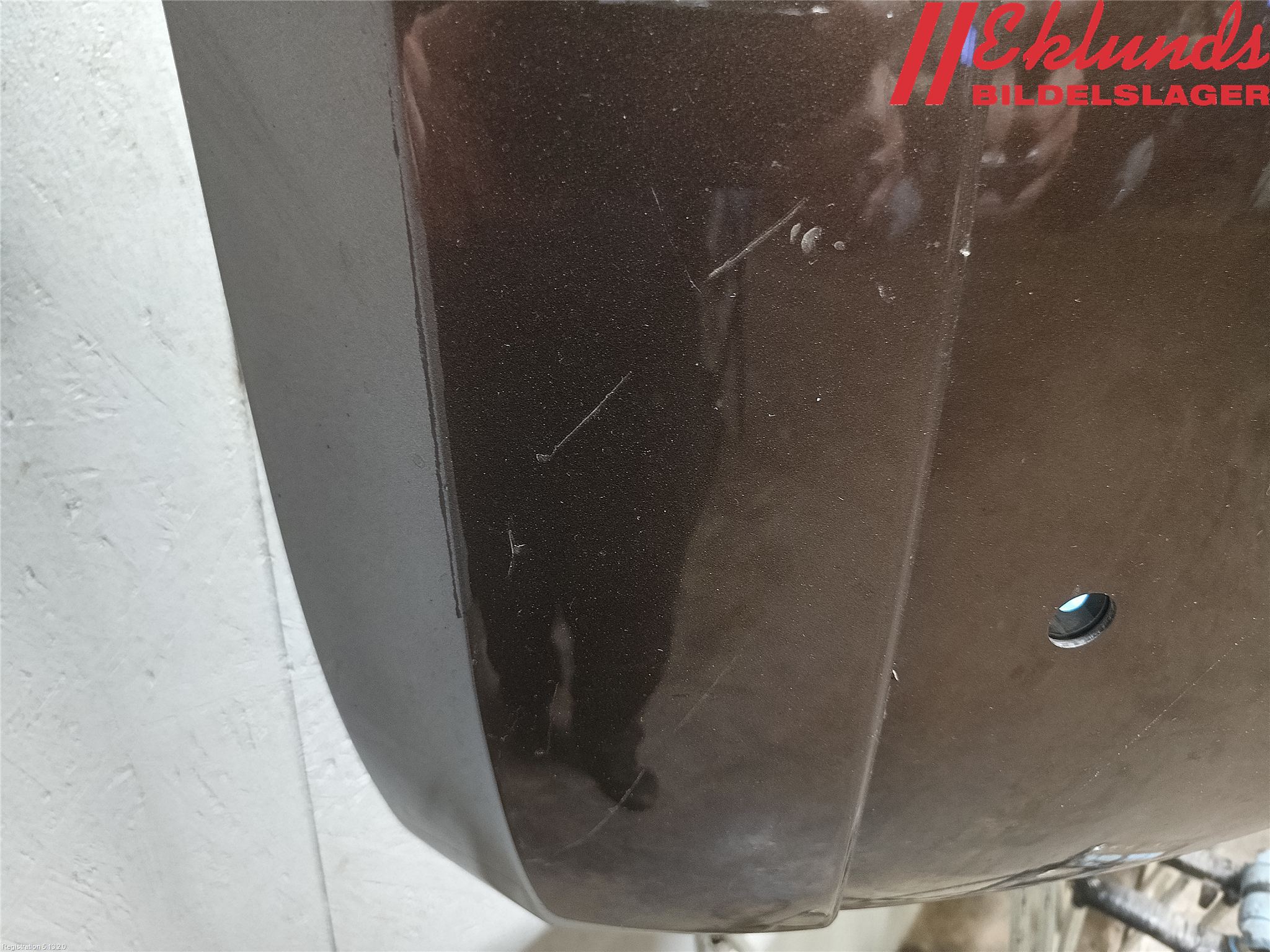 Volkswagen VW AMAROK 2H 10-22 Stötfångarbeklädnad Fram