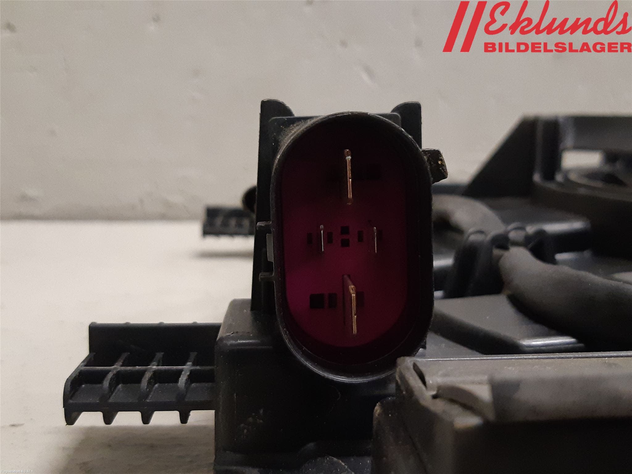 Volkswagen VW PASSAT 15-19 Kylfläkt El