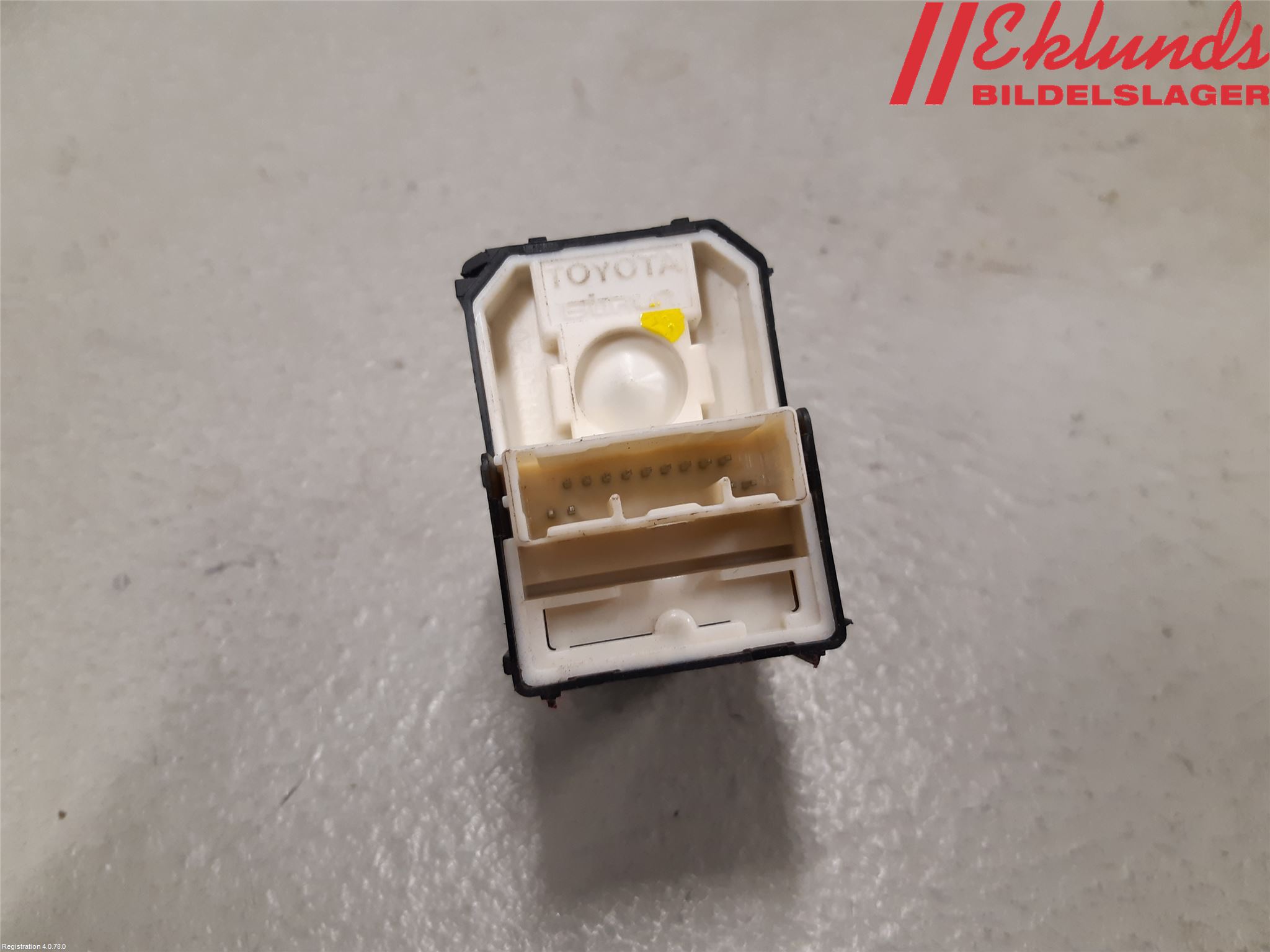 Toyota C-HR 16-23 Strömställare Spegel