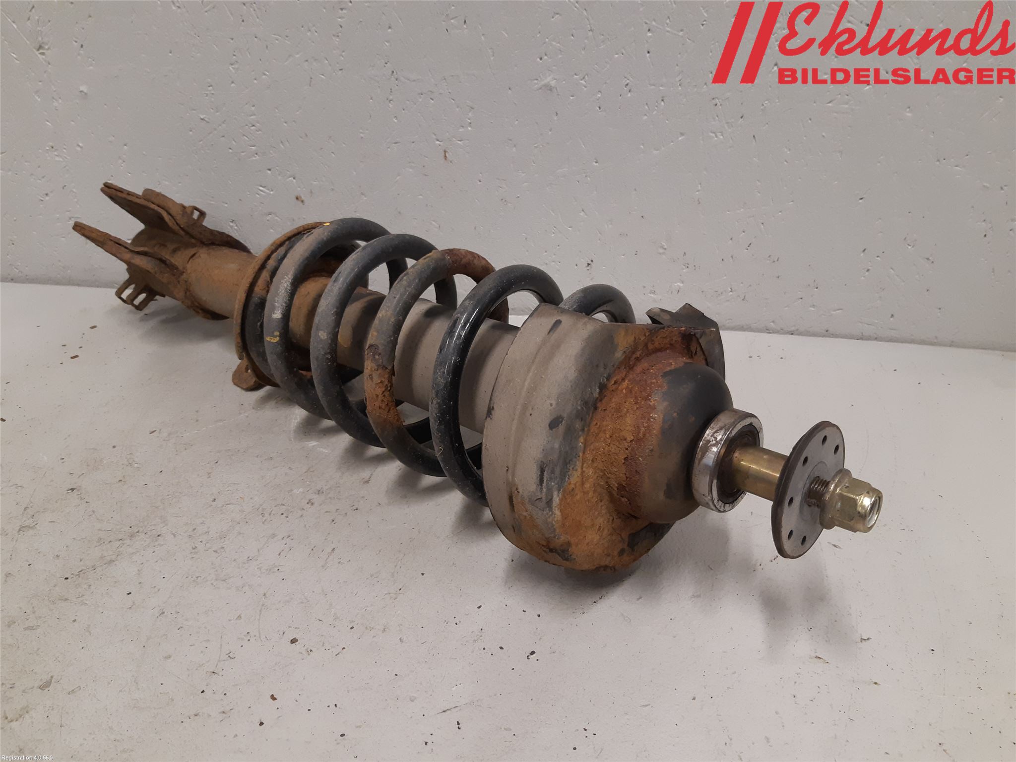 Opel VIVARO 01-14 Fjäderben Fram Höger