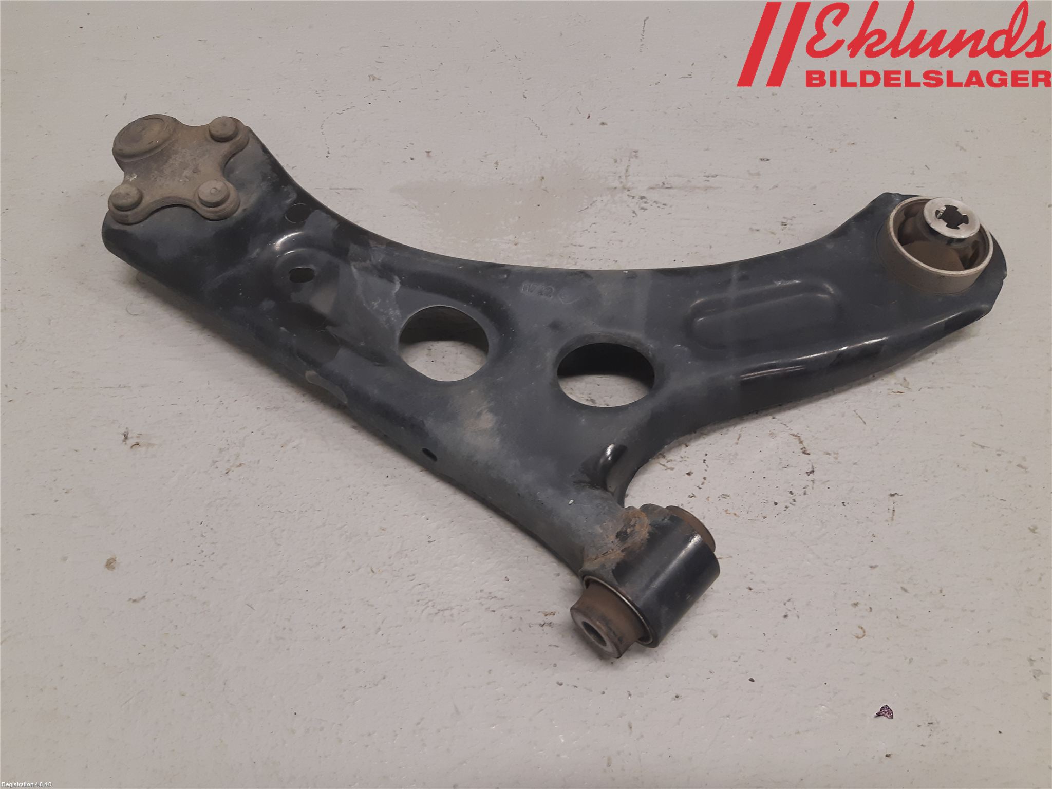 Peugeot 208/E-208 20- Bärarm Fram Undre Vä