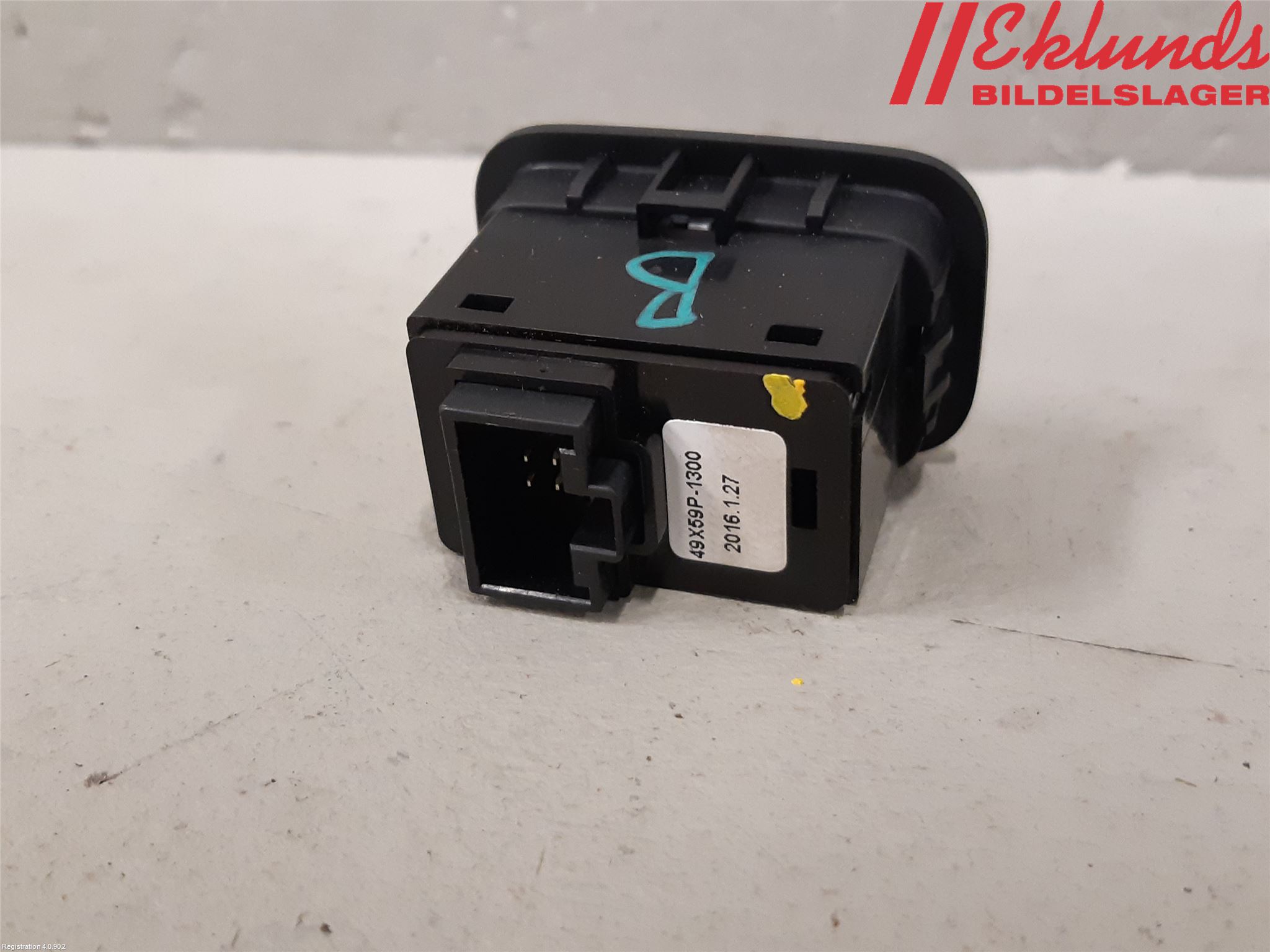 Kia SORENTO 15-20 Strömställare Baklucka