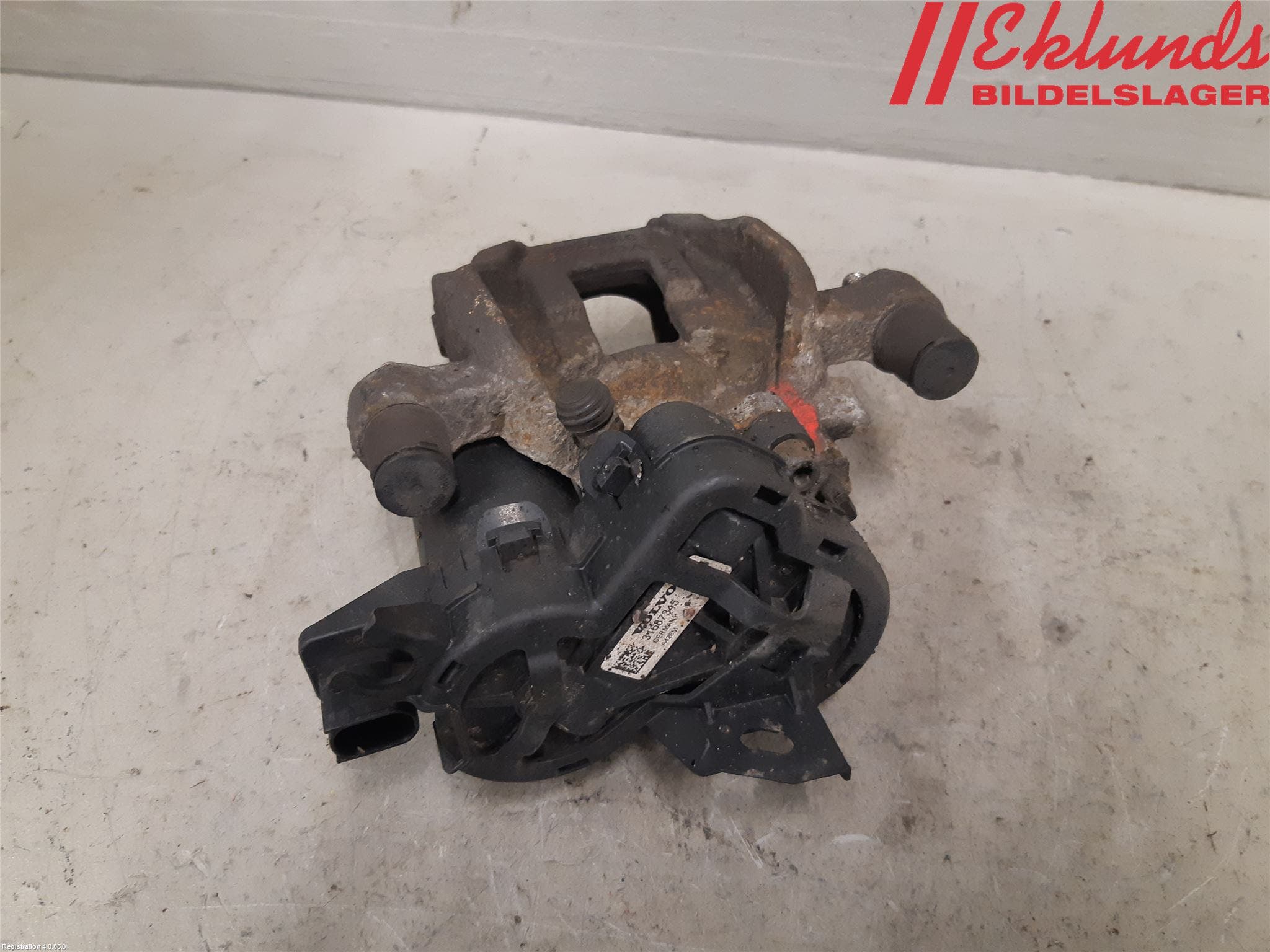 Volvo V60 19- Bromsok Bak Vänster