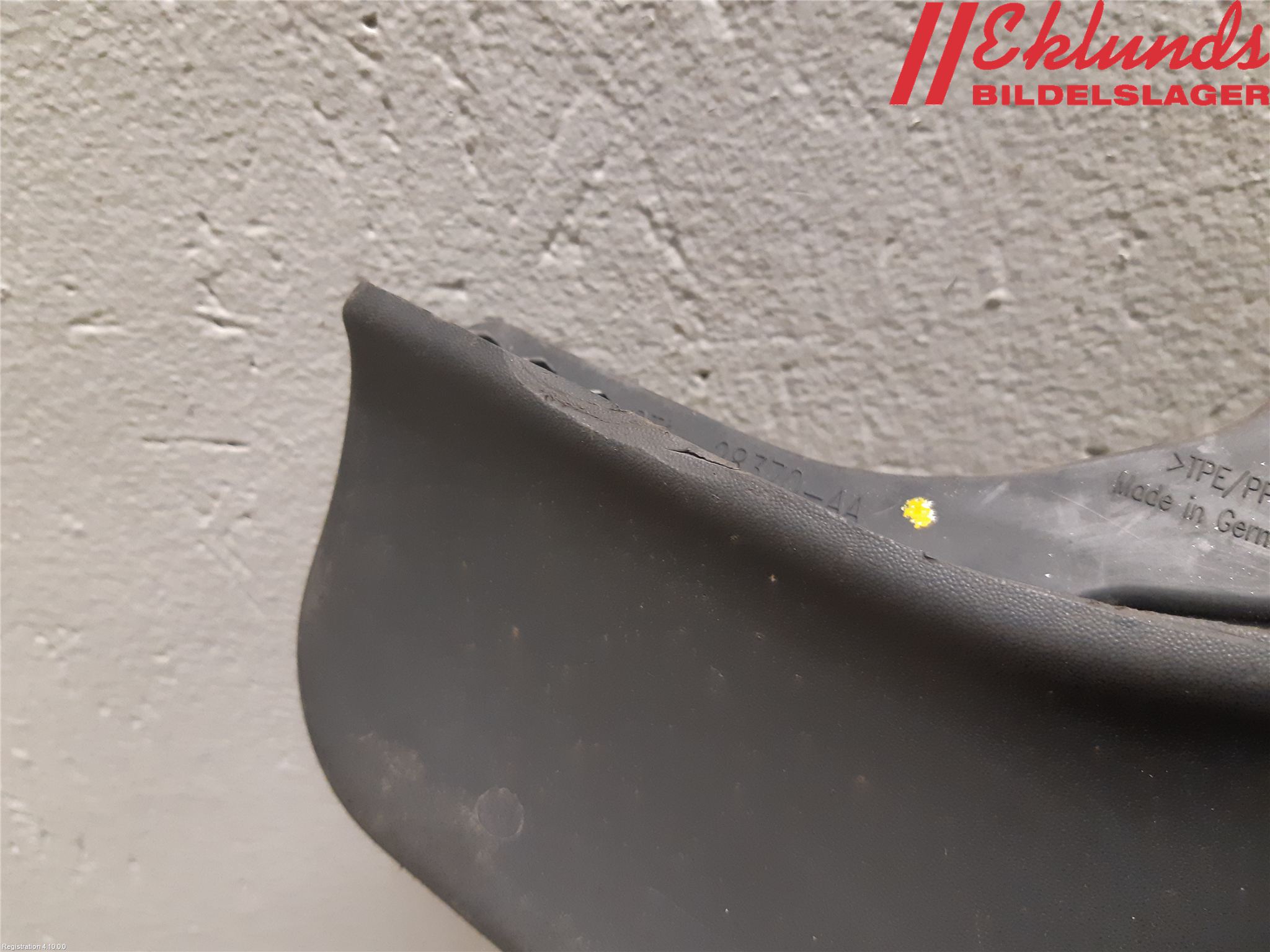 Ford TRANSIT/TOURNEO CONNECT 13-22 Stänkskydd