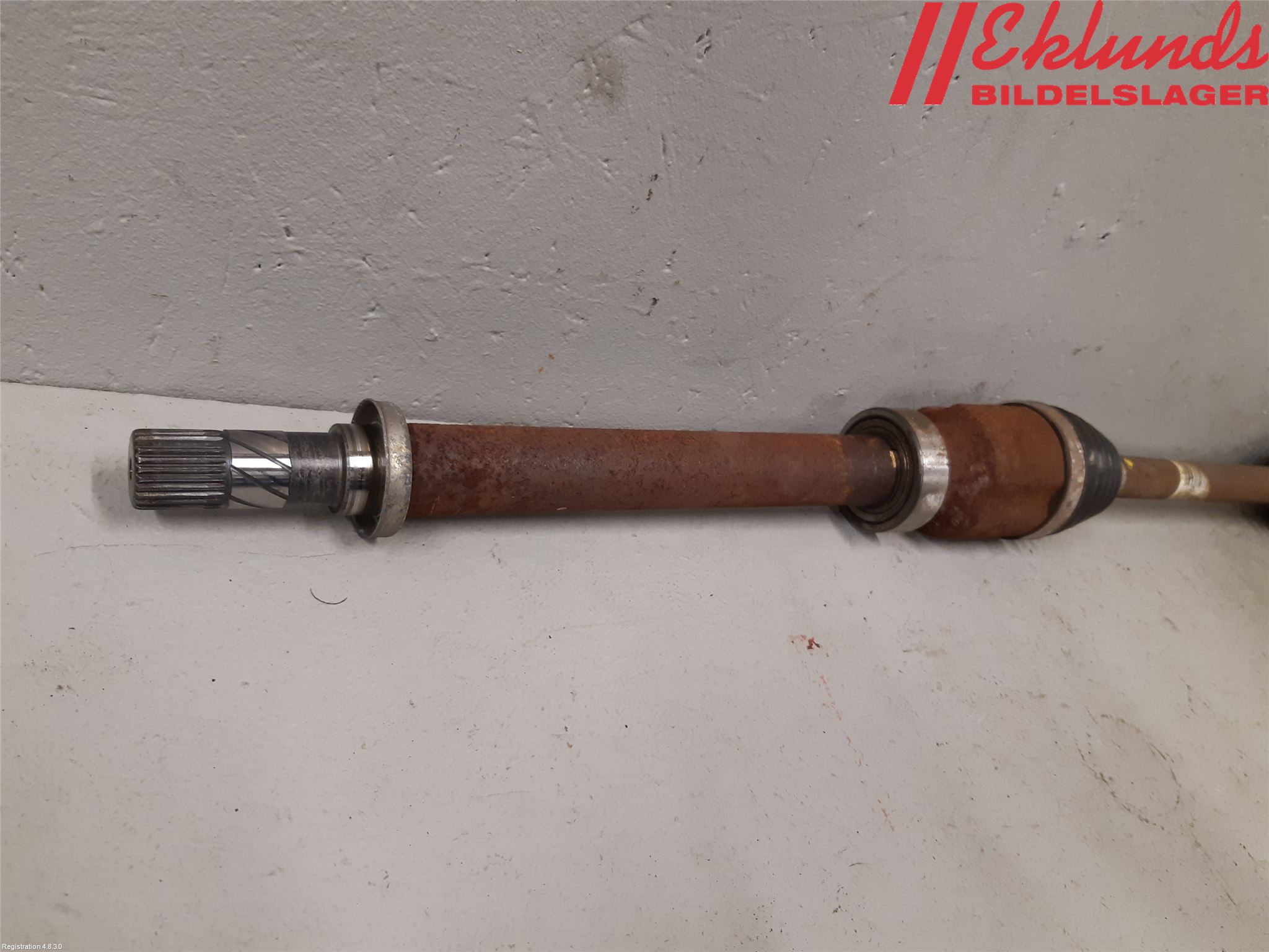 Renault CLIO IV 12-16 Drivaxel Fram Höger