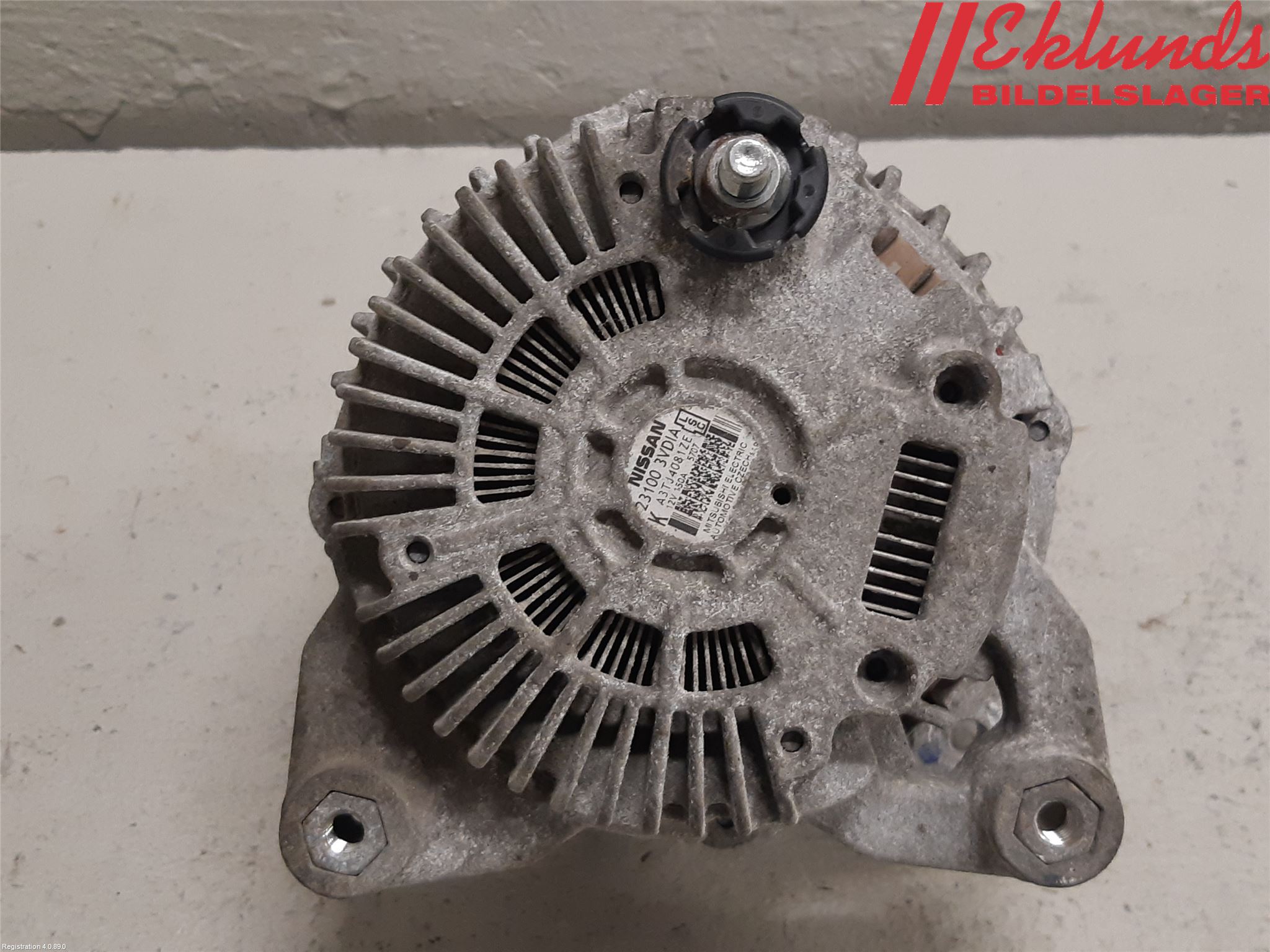 Nissan NV200/NV200 COMBI Generator