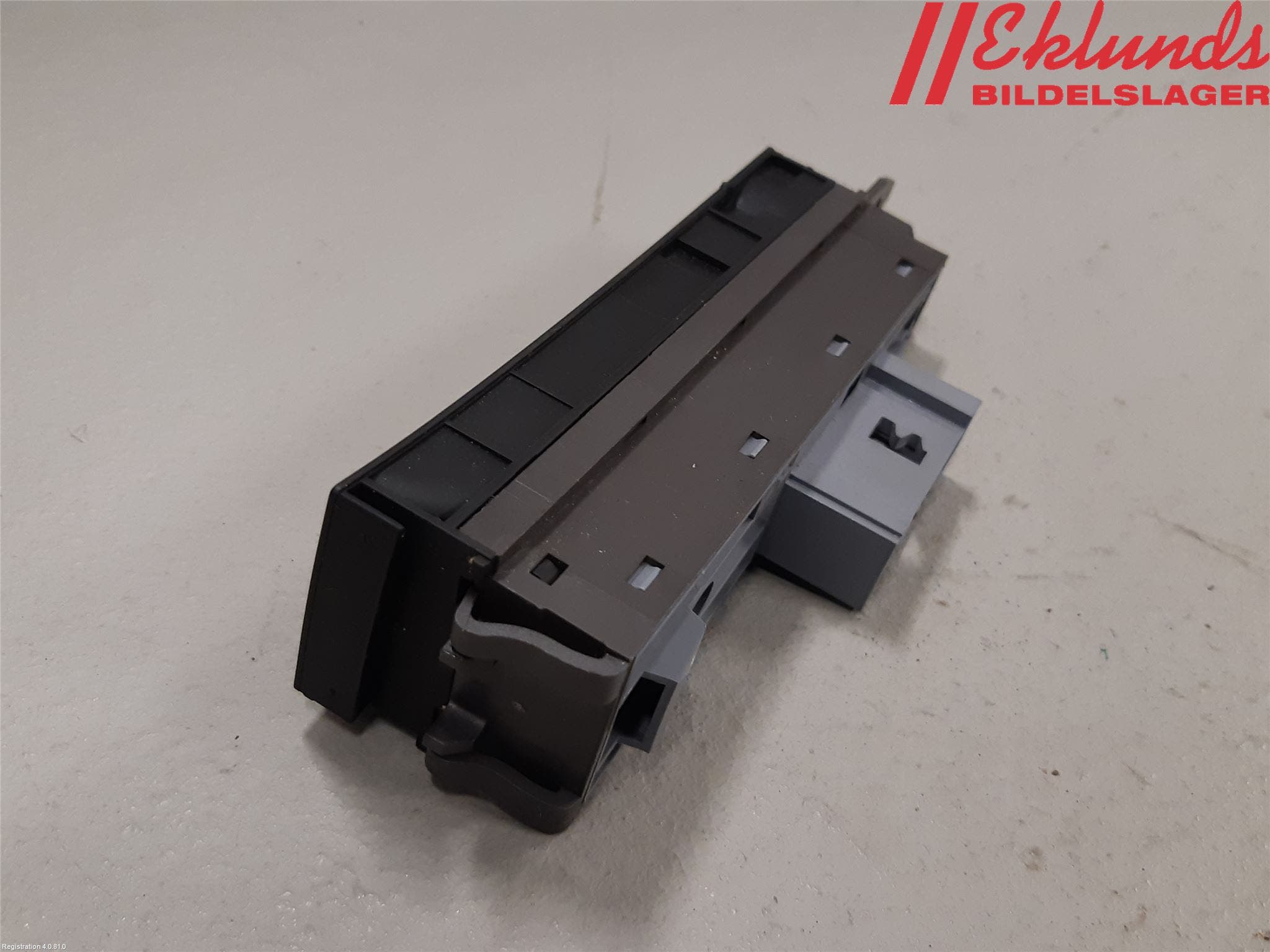 Volkswagen VW PASSAT 11-14 Strömställare Parkeringsbroms