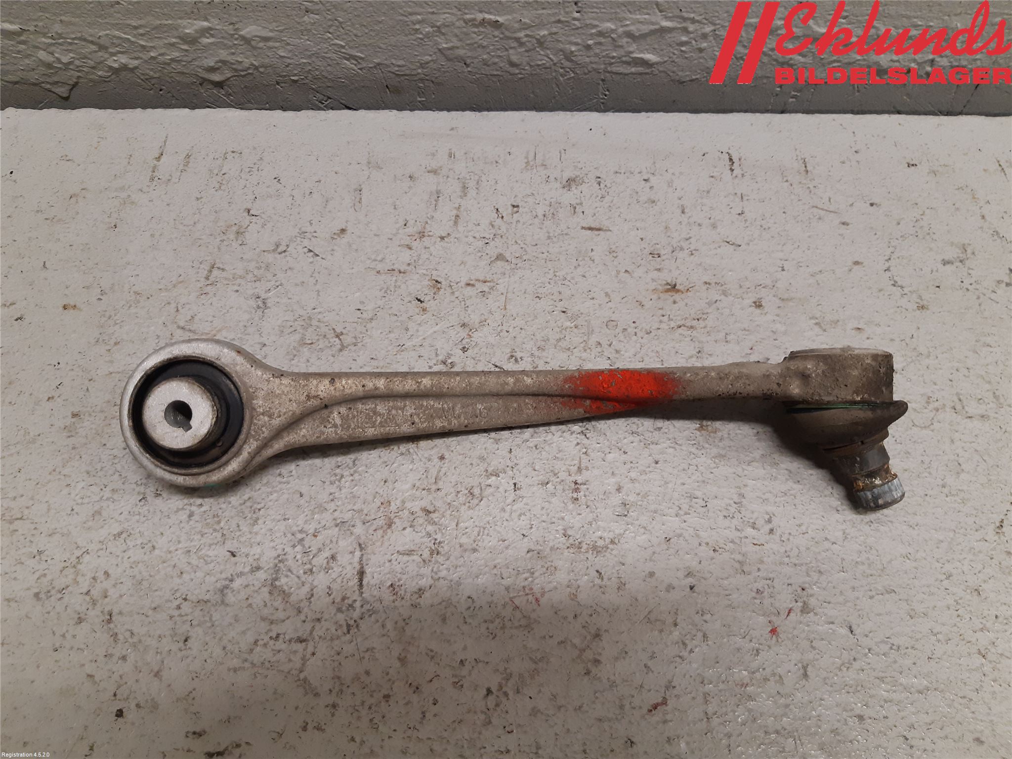 Audi A6 F2/C8 19- Bärarm Fram Övre Vä