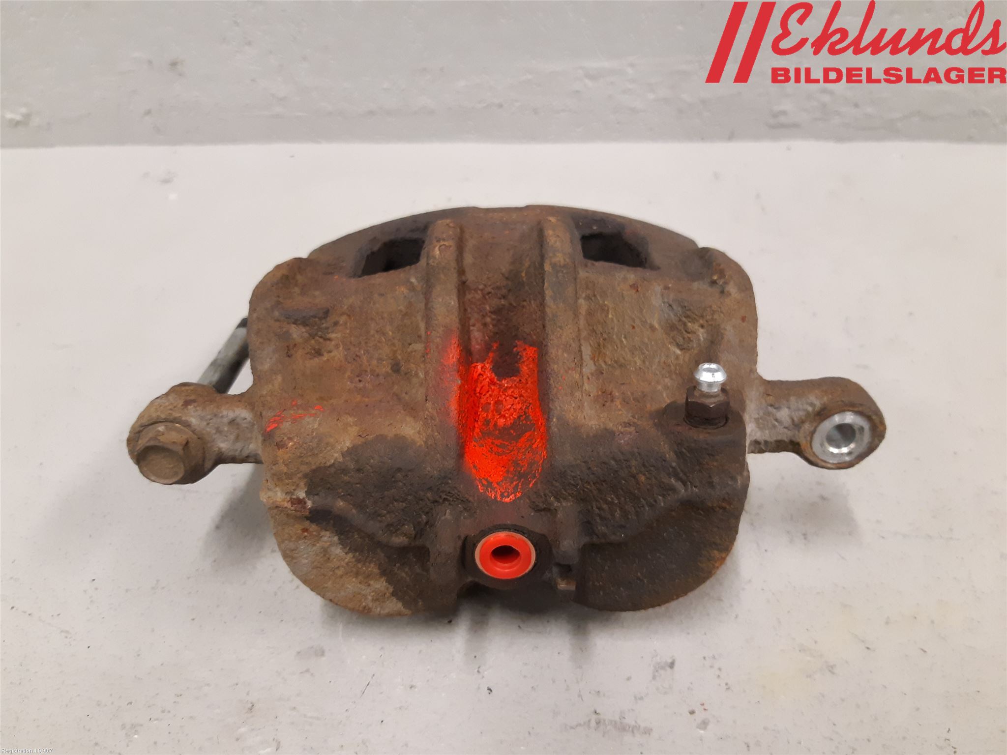 Kia SORENTO 10-14 Bromsok Fram Vänster