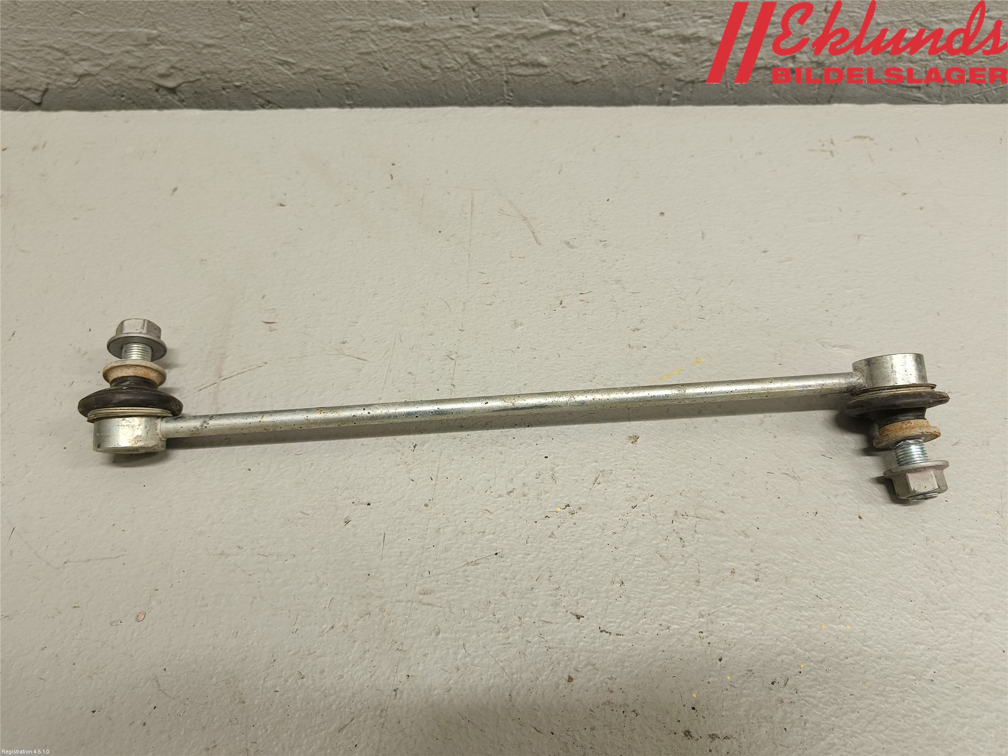 Toyota bZ4X EA10 22- Krängningshämmarstag Fram