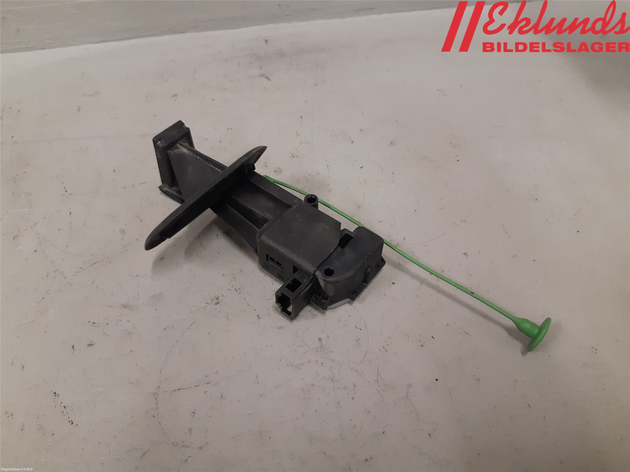 Volvo V70 08-13 Centrallåsmot Tanklucka