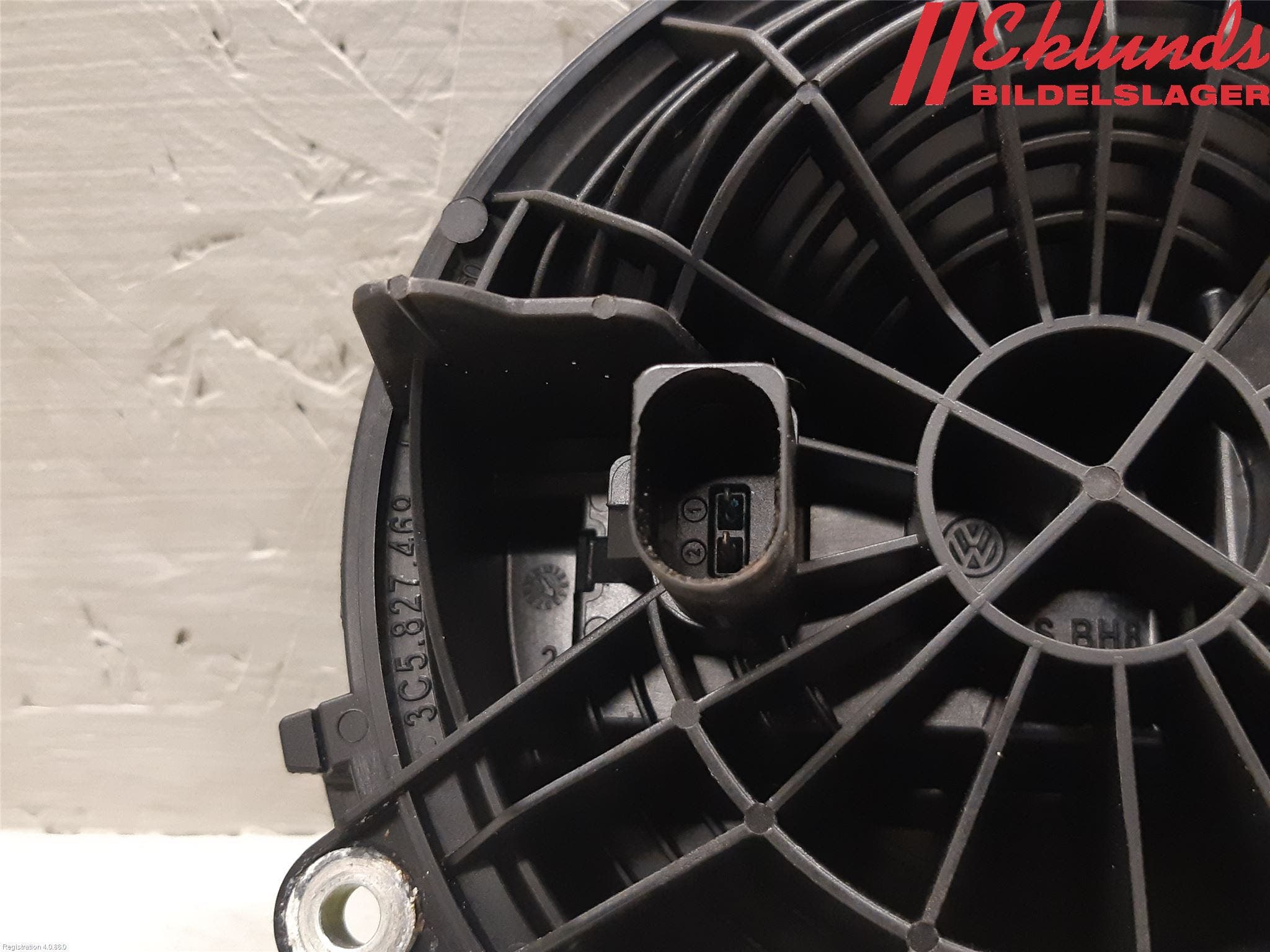 Volkswagen VW PASSAT 11-14 Bakluckehandtag