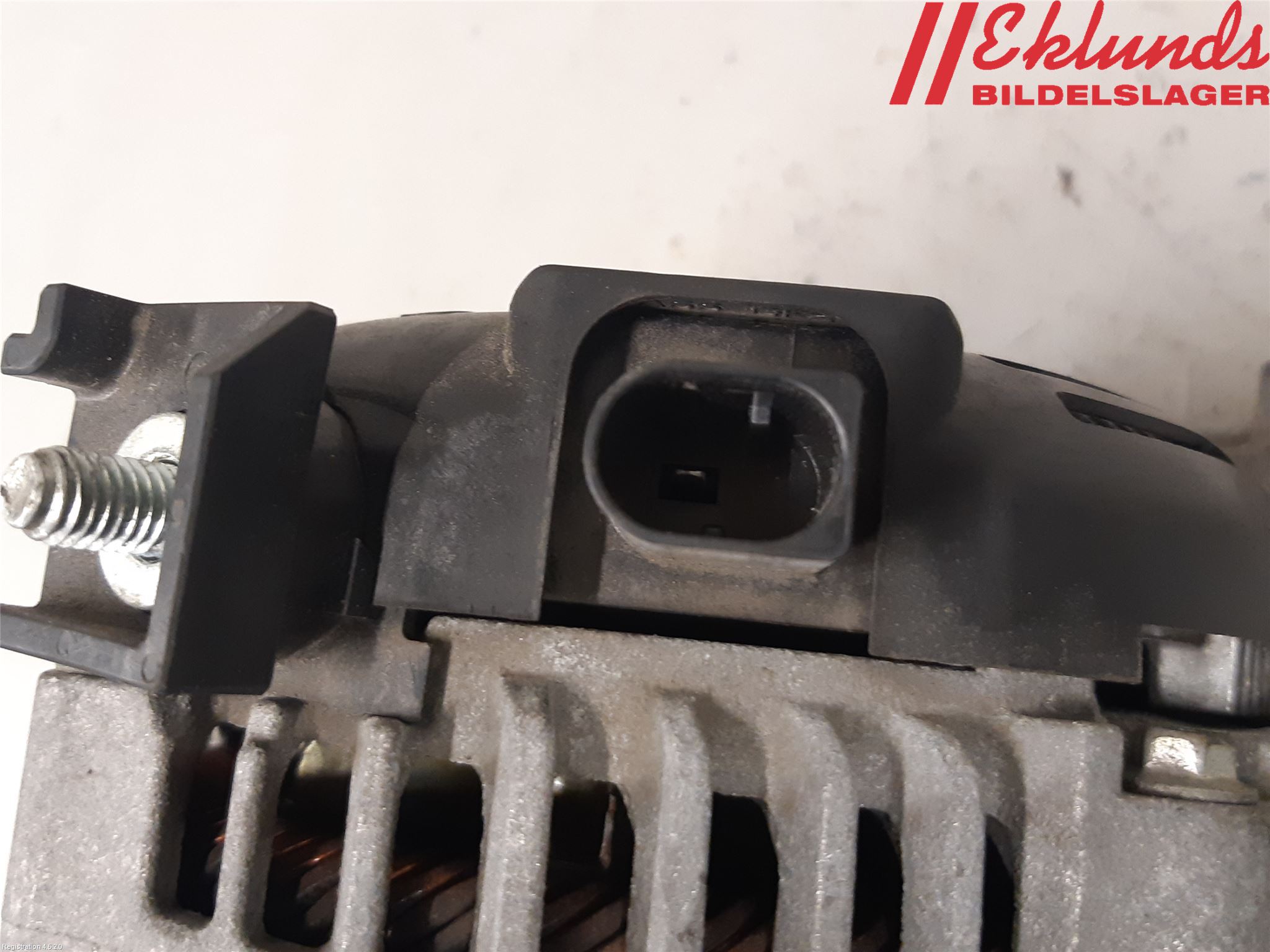 BMW 5 F10/F11/F18 09-17 Generator