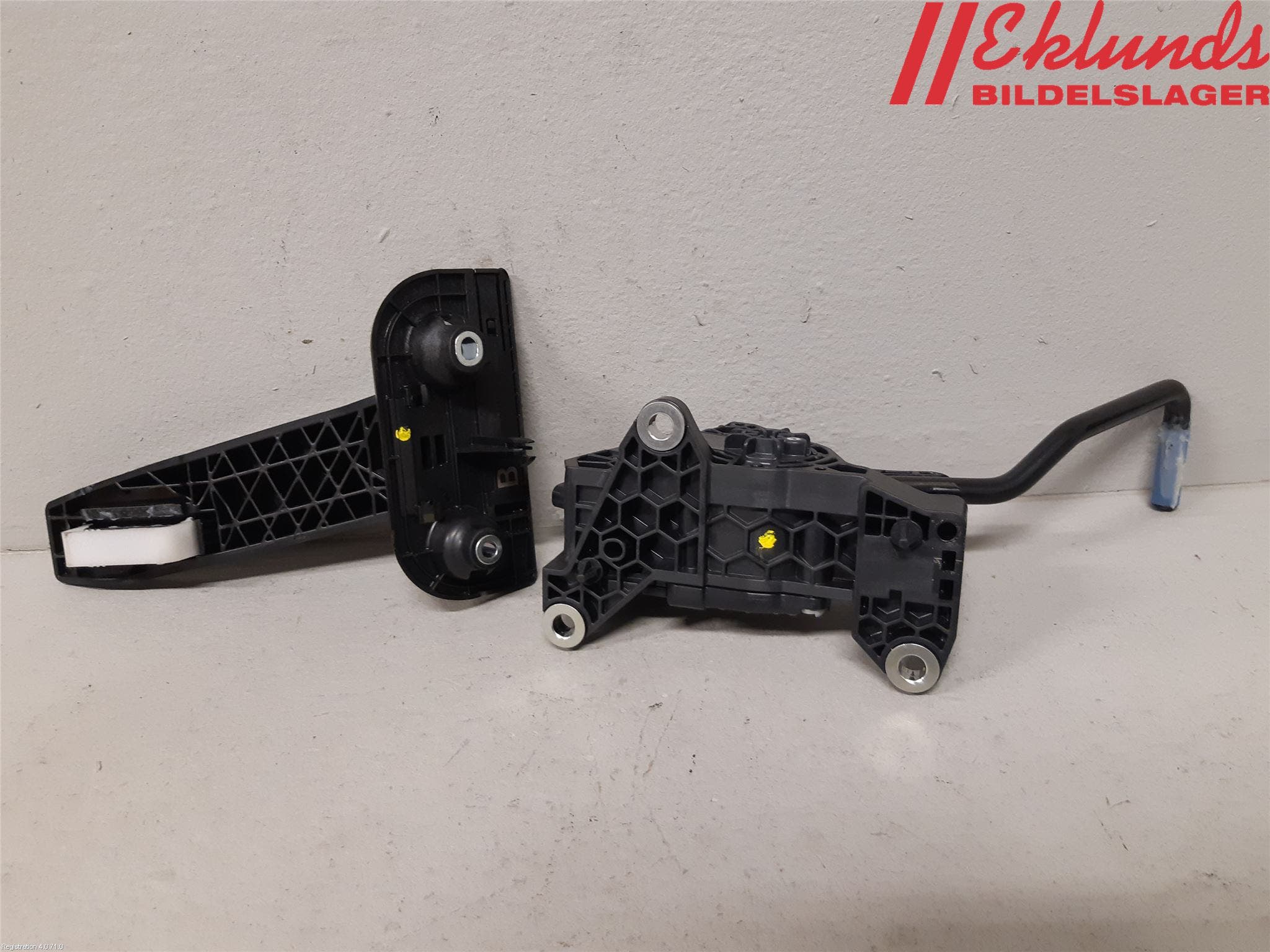 Toyota RAV4 19- Gaspedal