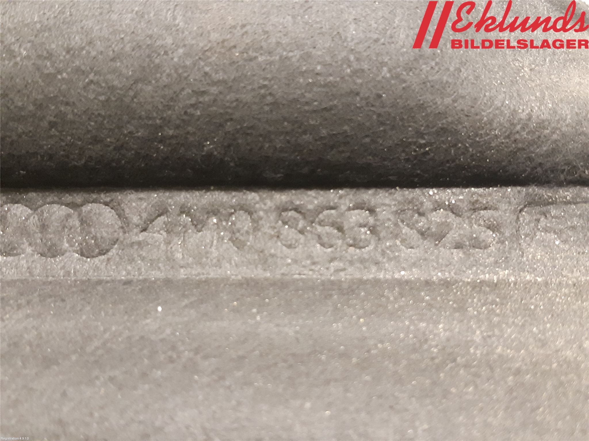 Audi Q7/SQ7 Huvisolering