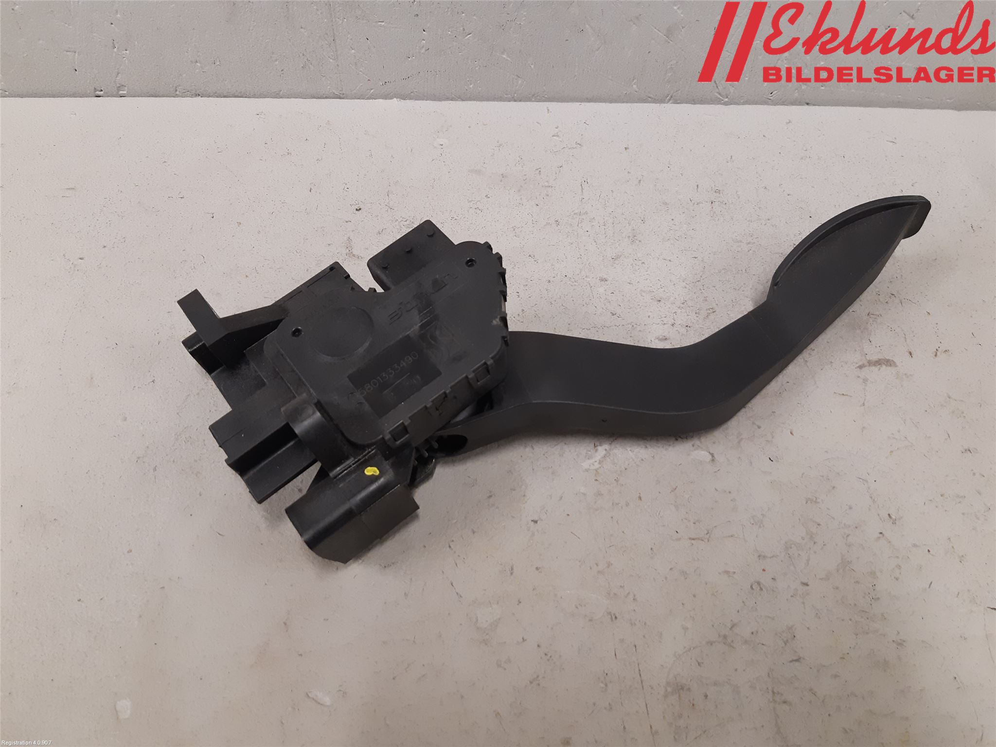 Iveco DAILY 14->> Gaspedal