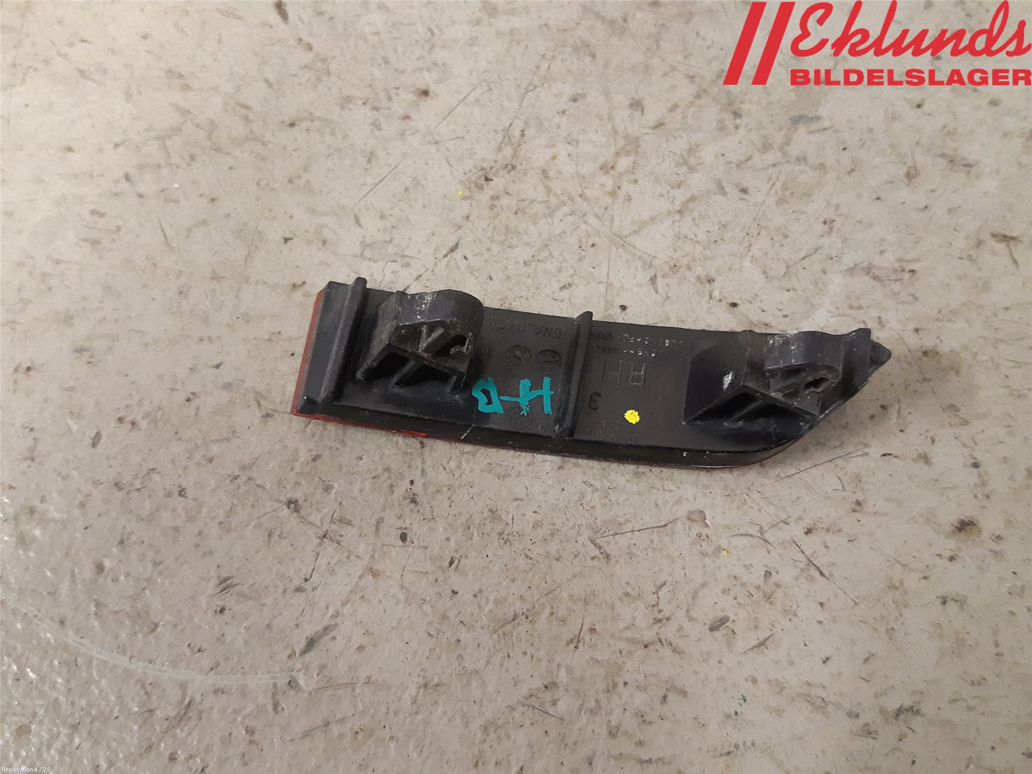 Volkswagen VW TIGUAN 16-24 Dimljus/Reflex Bak