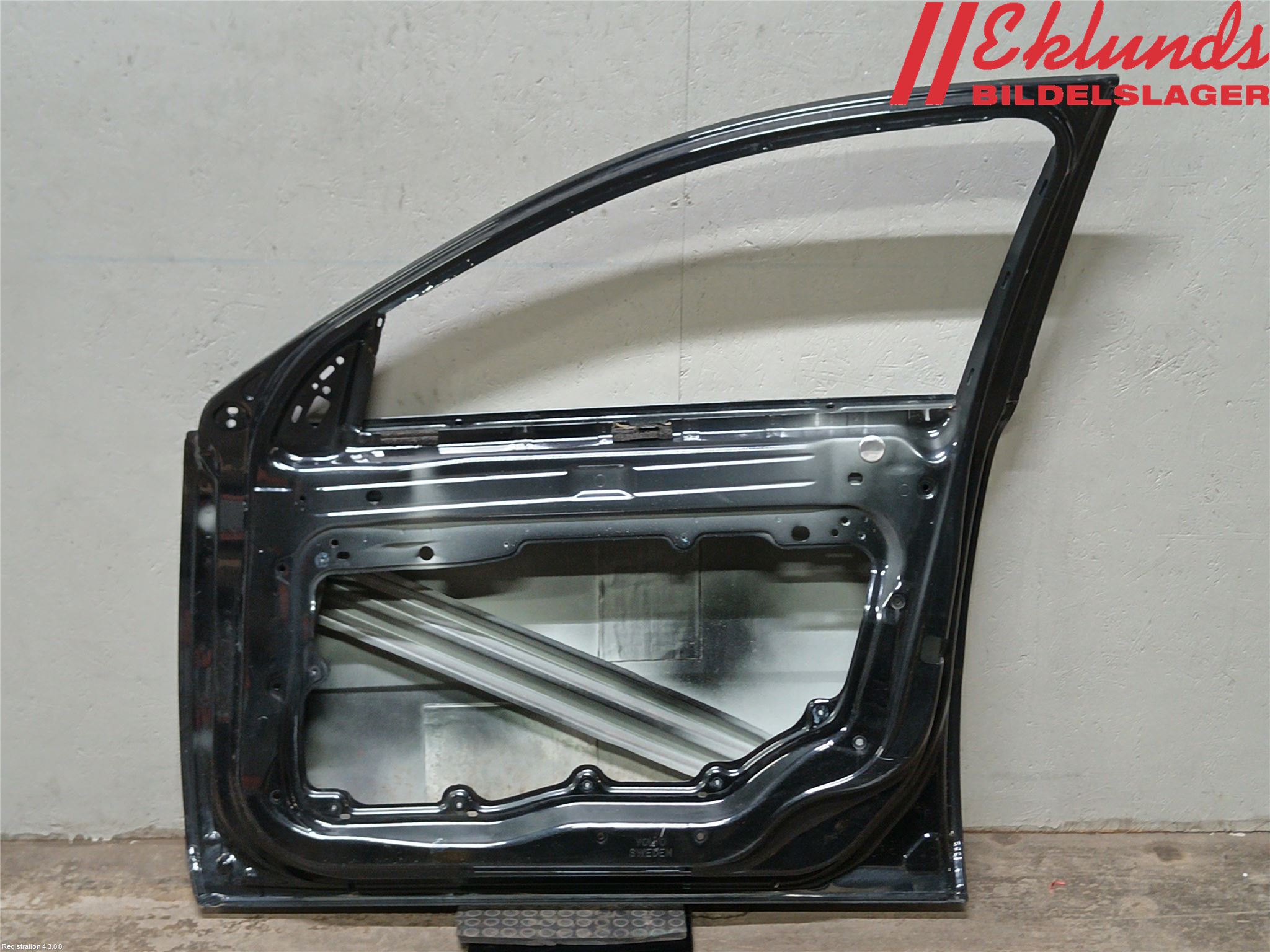 Volvo V70 08-13 Dörr Fram Höger