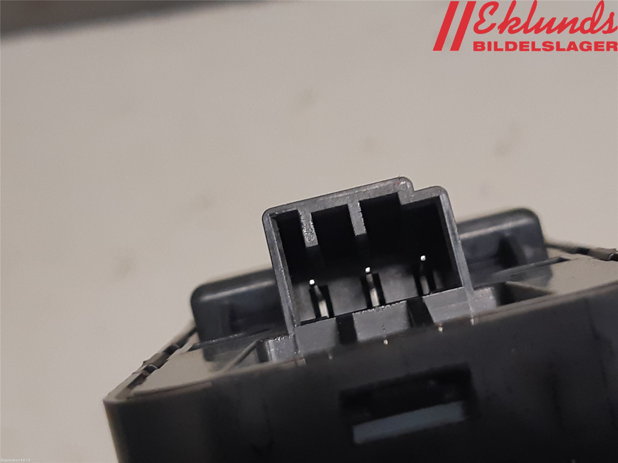 Volvo XC90/RECHARGE 16- Strömställare Elhiss