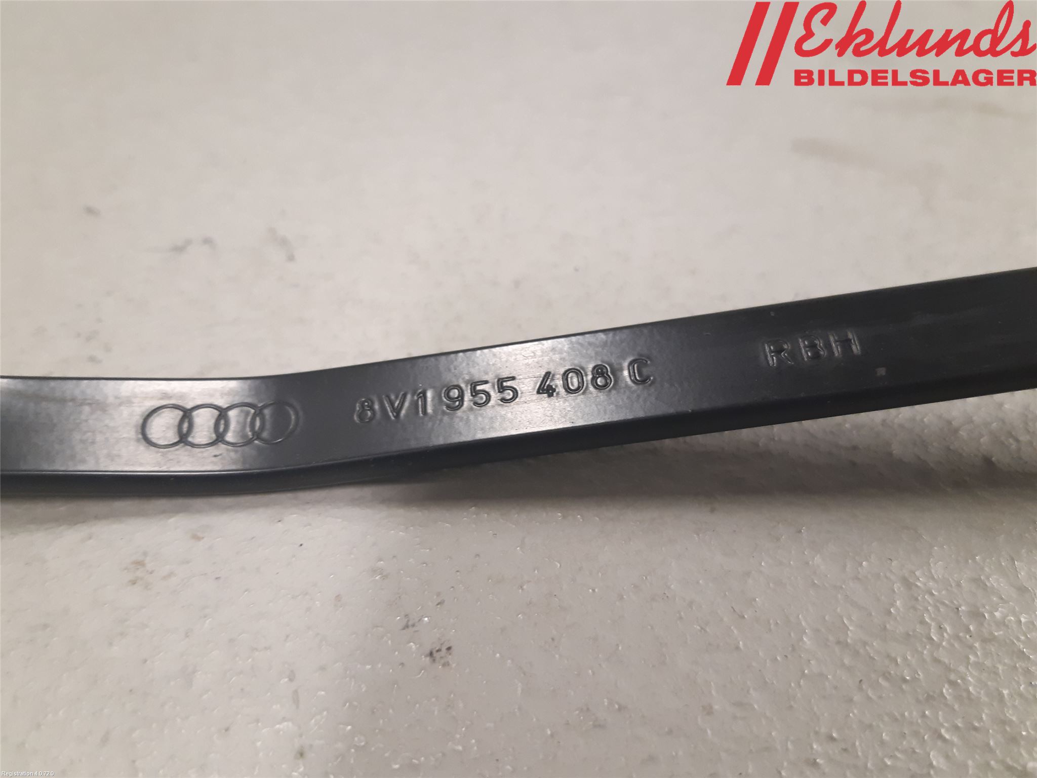 Audi A3/S3 8V 13-20 Torkararm Armar Vindruta