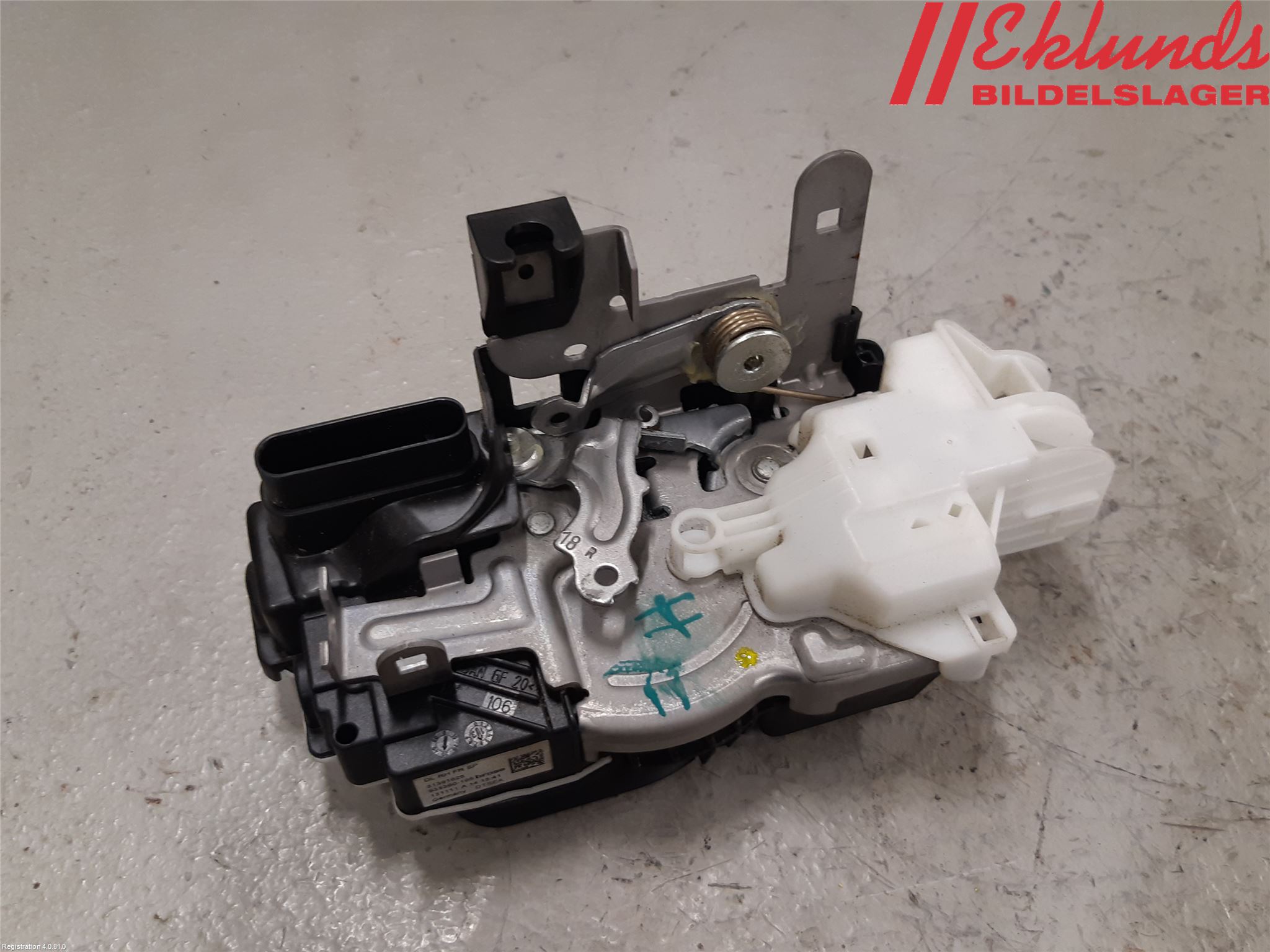 Volvo V40 12-19 Låskista-Dörrlås