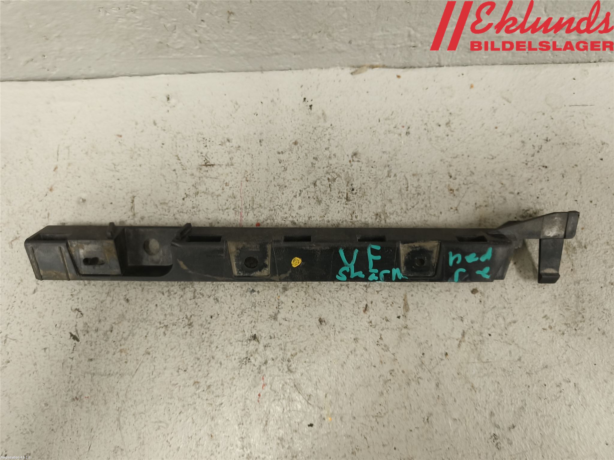 BMW 1 E87/81 5D/3D 03-11 List Skärmkant